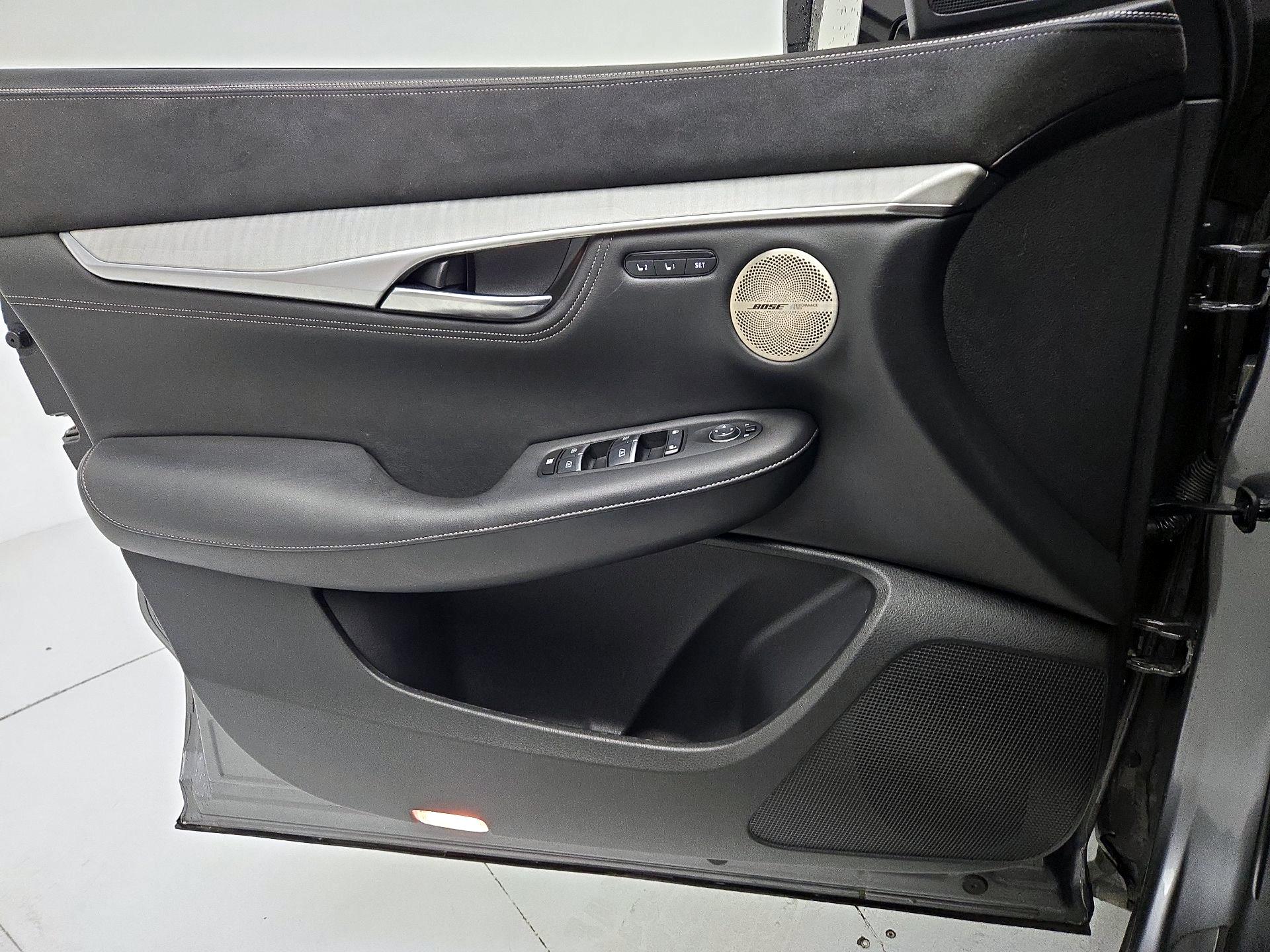 Thumbnail: 2019 INFINITI QX50 - 12