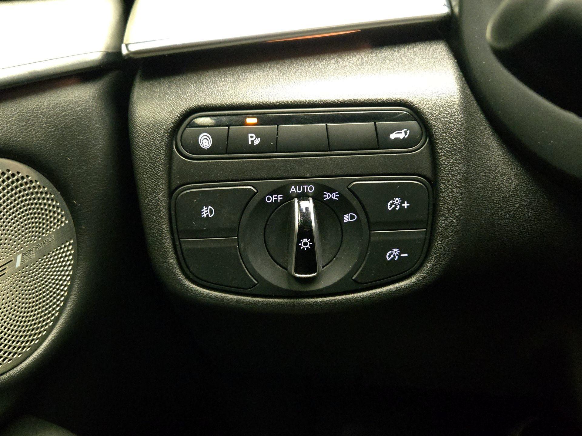 Thumbnail: 2019 INFINITI QX50 - 13