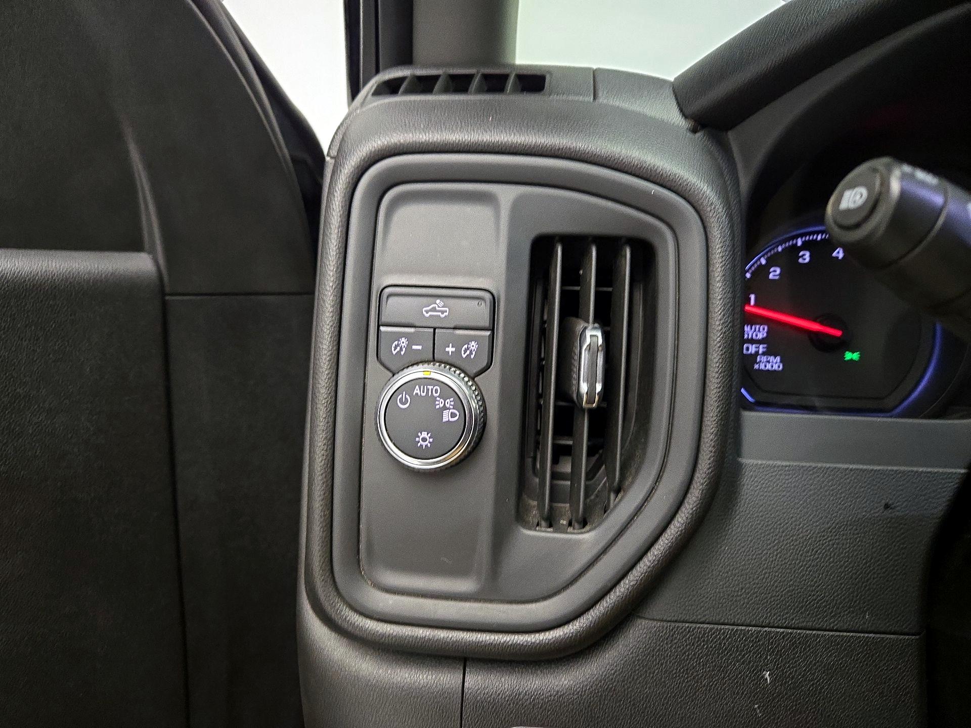 Thumbnail: 2024 GMC Sierra 1500 - 13