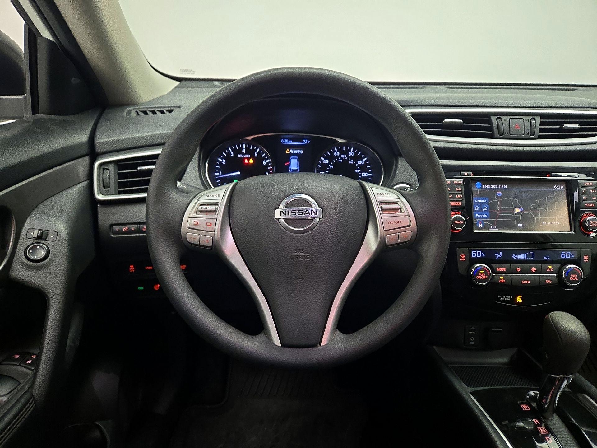 Thumbnail: 2016 Nissan Rogue - 10