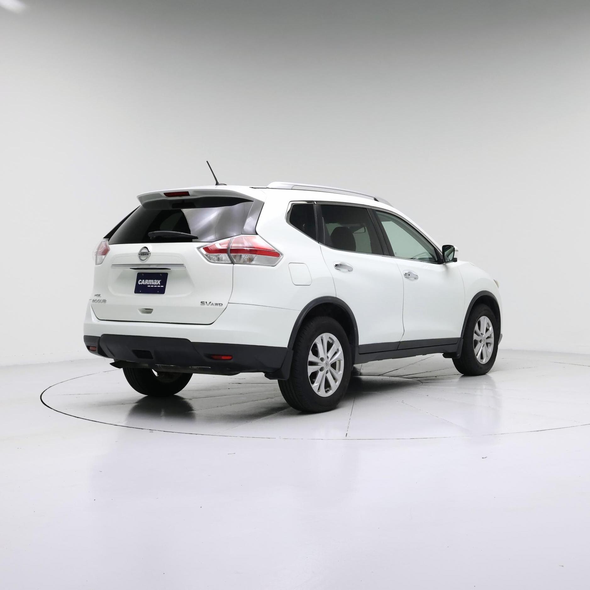 Thumbnail: 2016 Nissan Rogue - 8