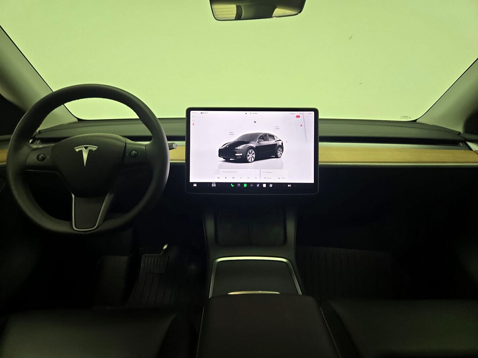 Thumbnail: 2024 Tesla Model Y - 9