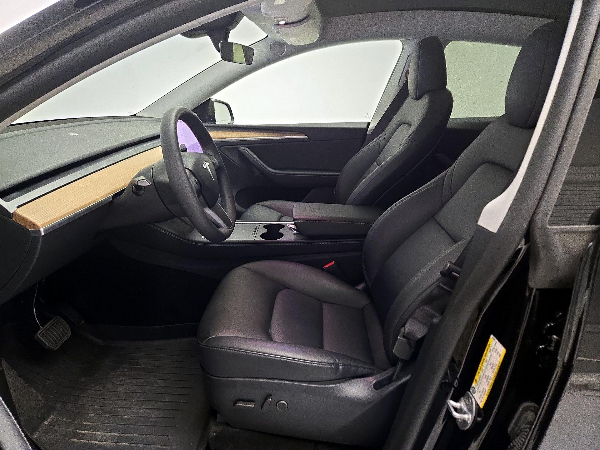 Thumbnail: 2024 Tesla Model Y - 11