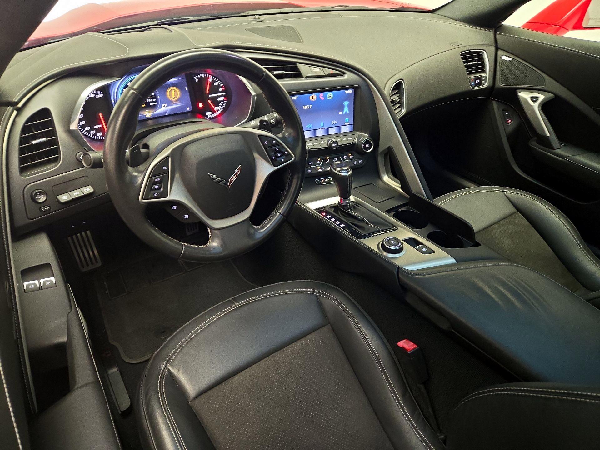 Thumbnail: 2015 Chevrolet Corvette - 9