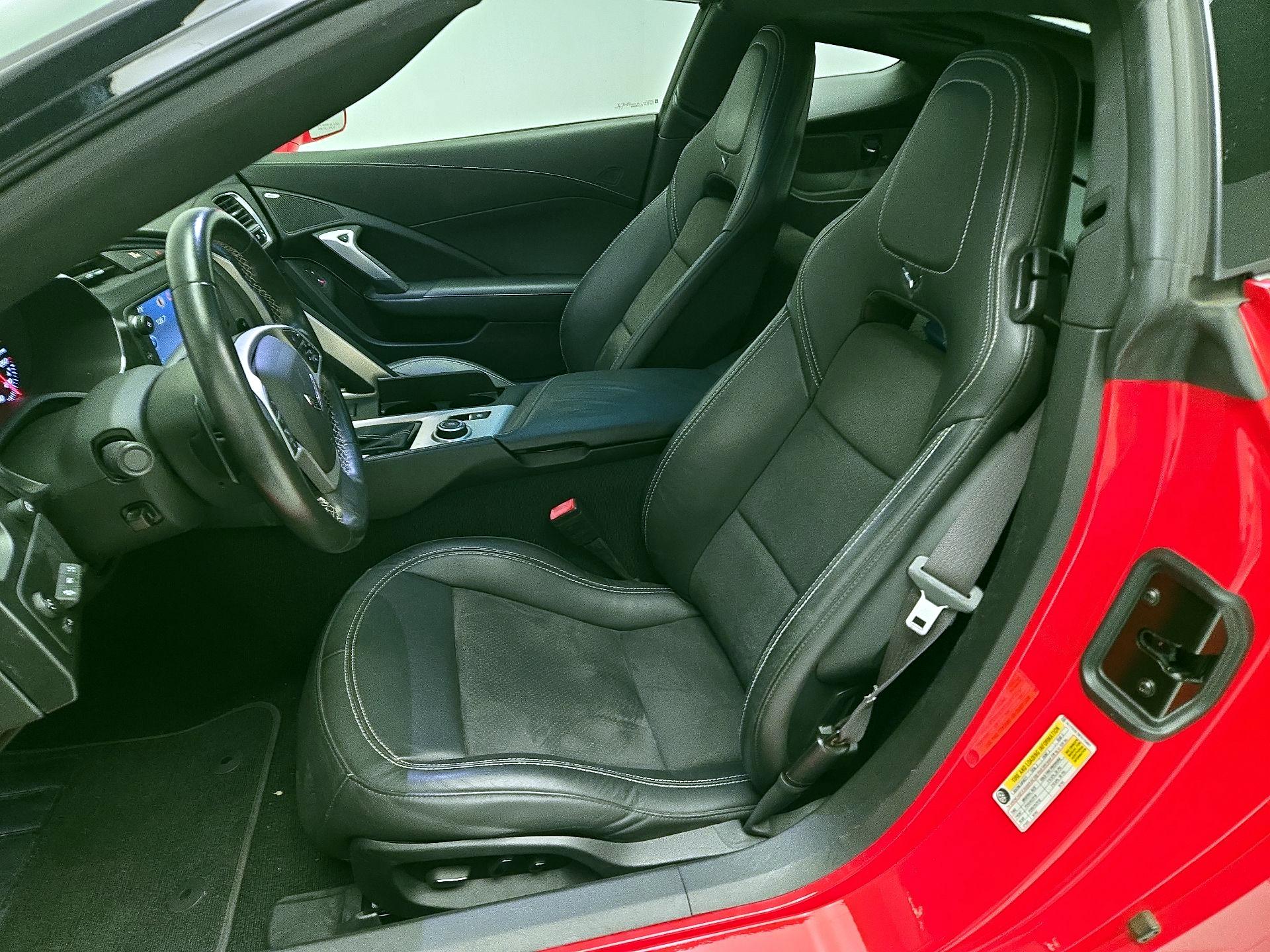 Thumbnail: 2015 Chevrolet Corvette - 11