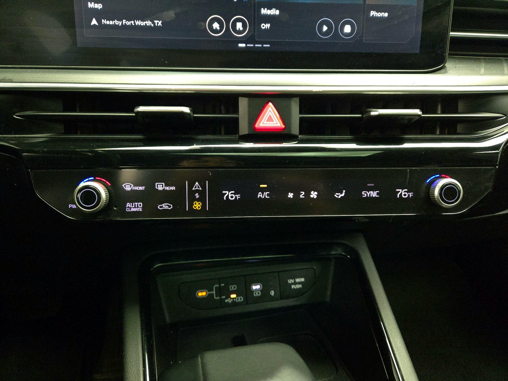 Thumbnail: 2025 Kia K5 - 17