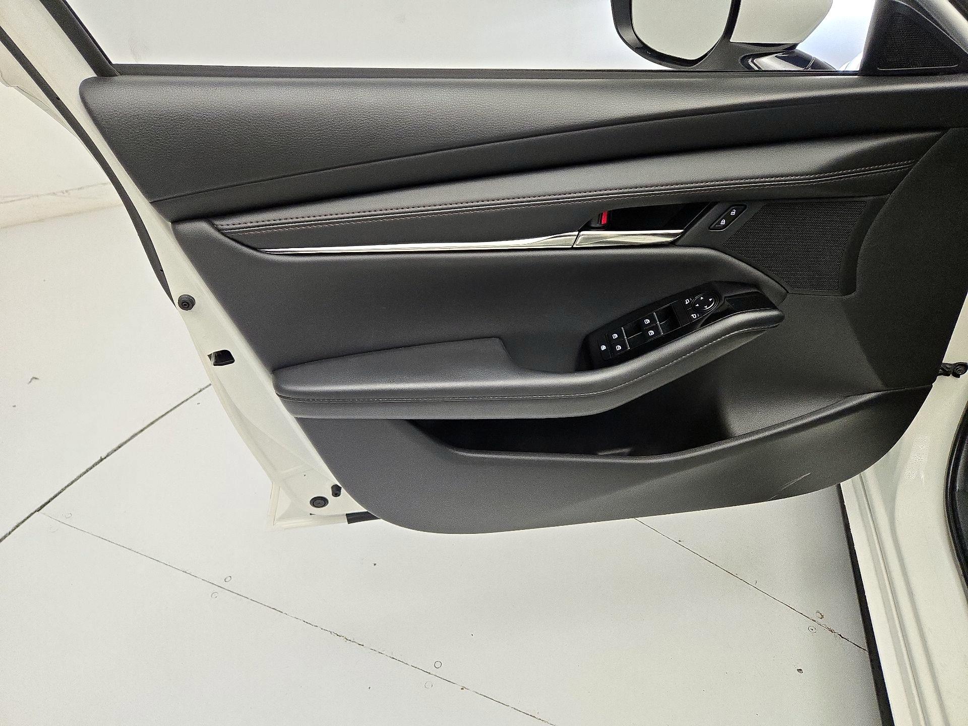 Thumbnail: 2024 Mazda Mazda3 - 12