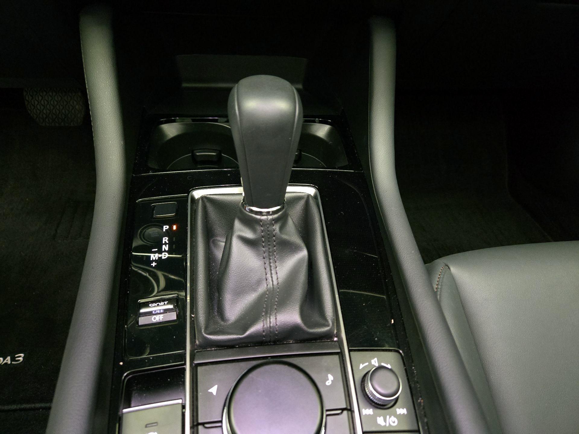 Thumbnail: 2024 Mazda Mazda3 - 17