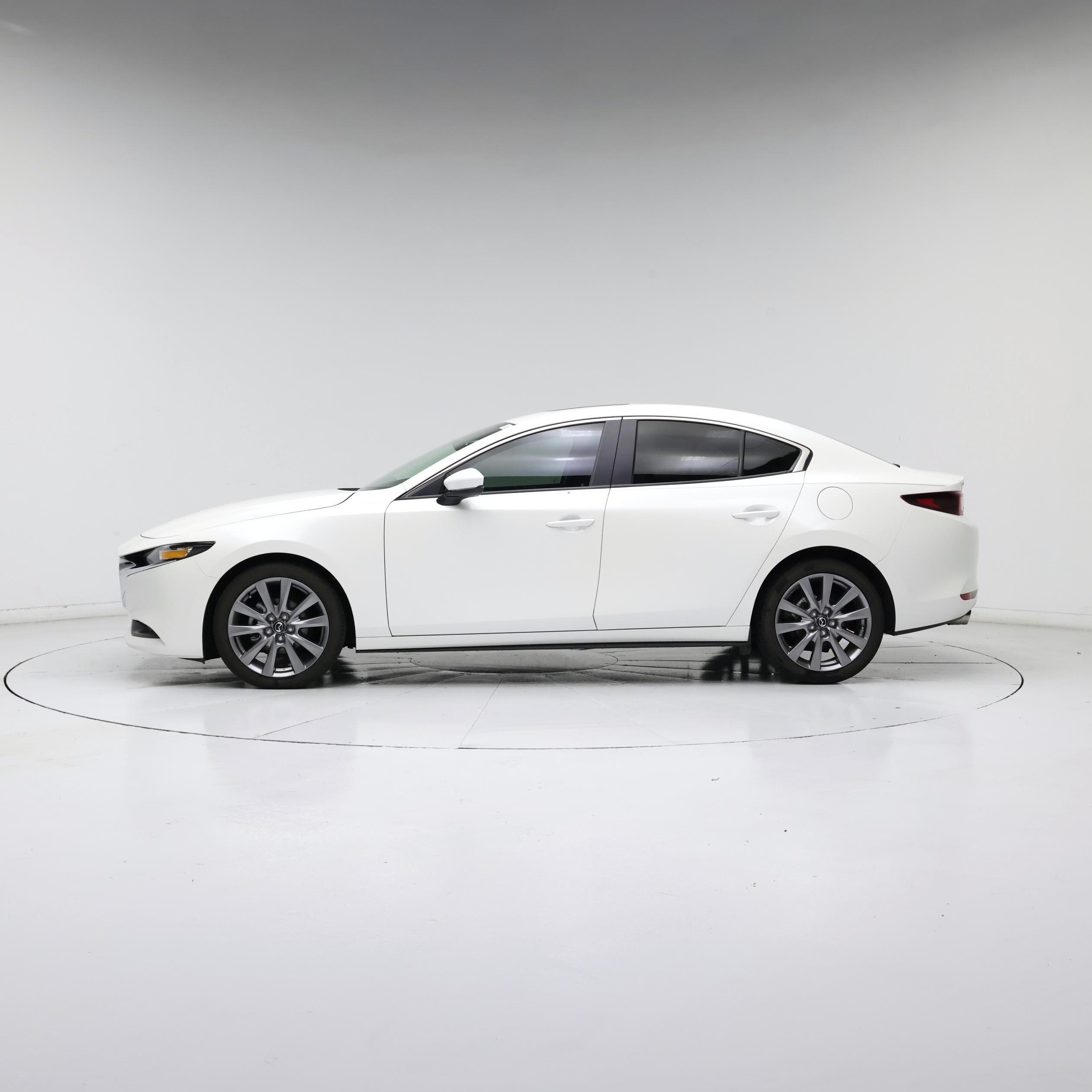 Thumbnail: 2024 Mazda Mazda3 - 3