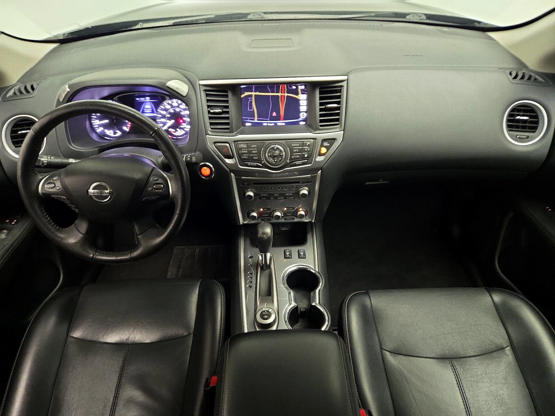 Thumbnail: 2020 Nissan Pathfinder - 9