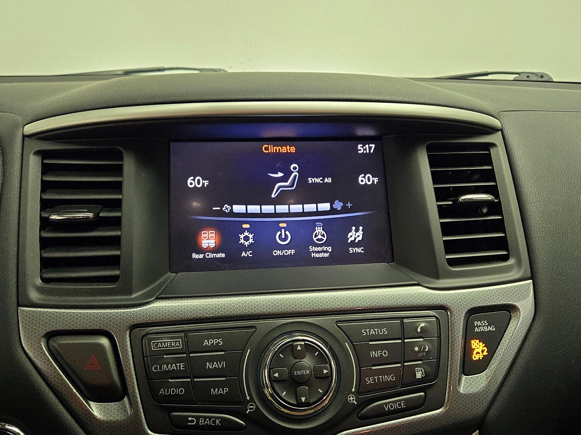 Thumbnail: 2020 Nissan Pathfinder - 17