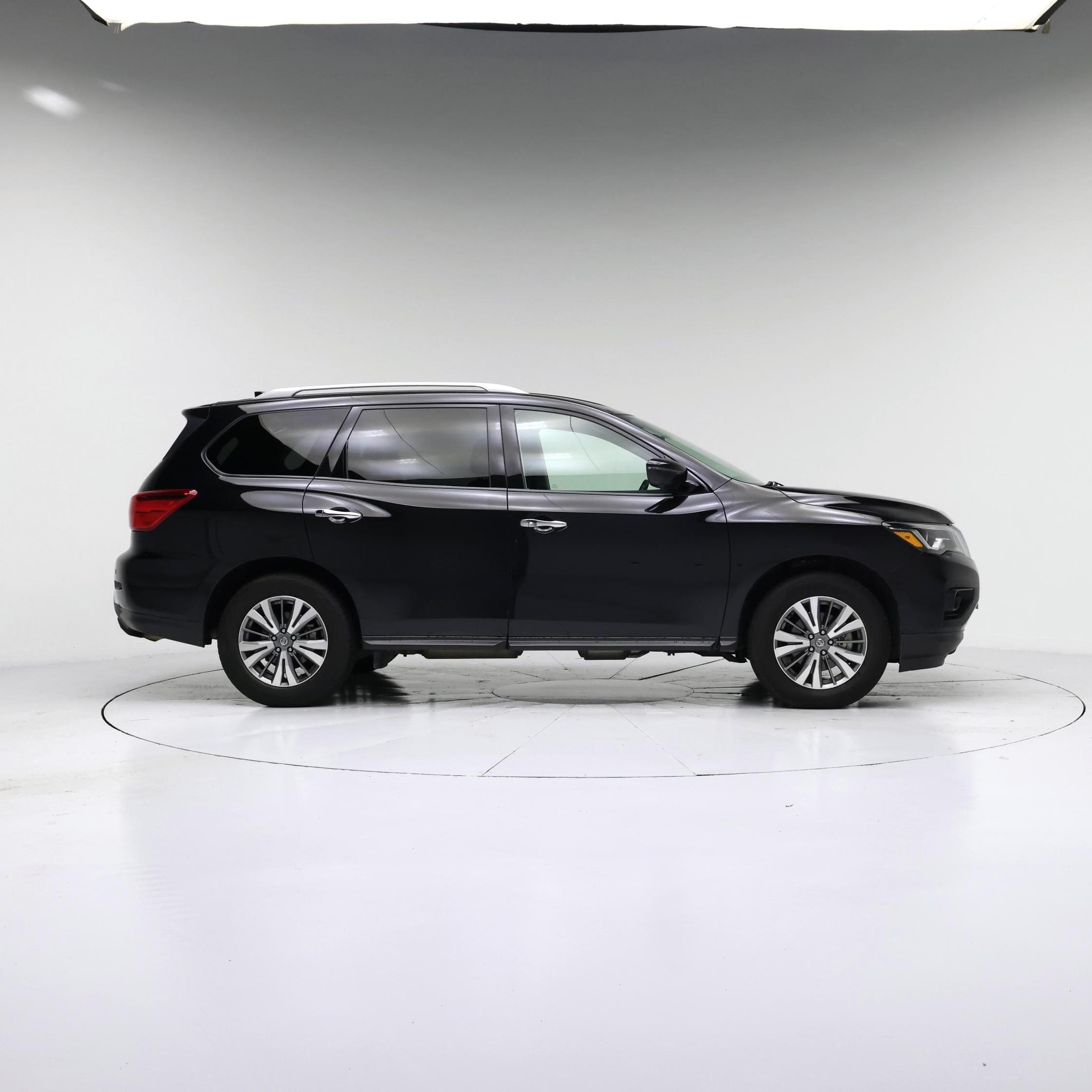 Thumbnail: 2020 Nissan Pathfinder - 7
