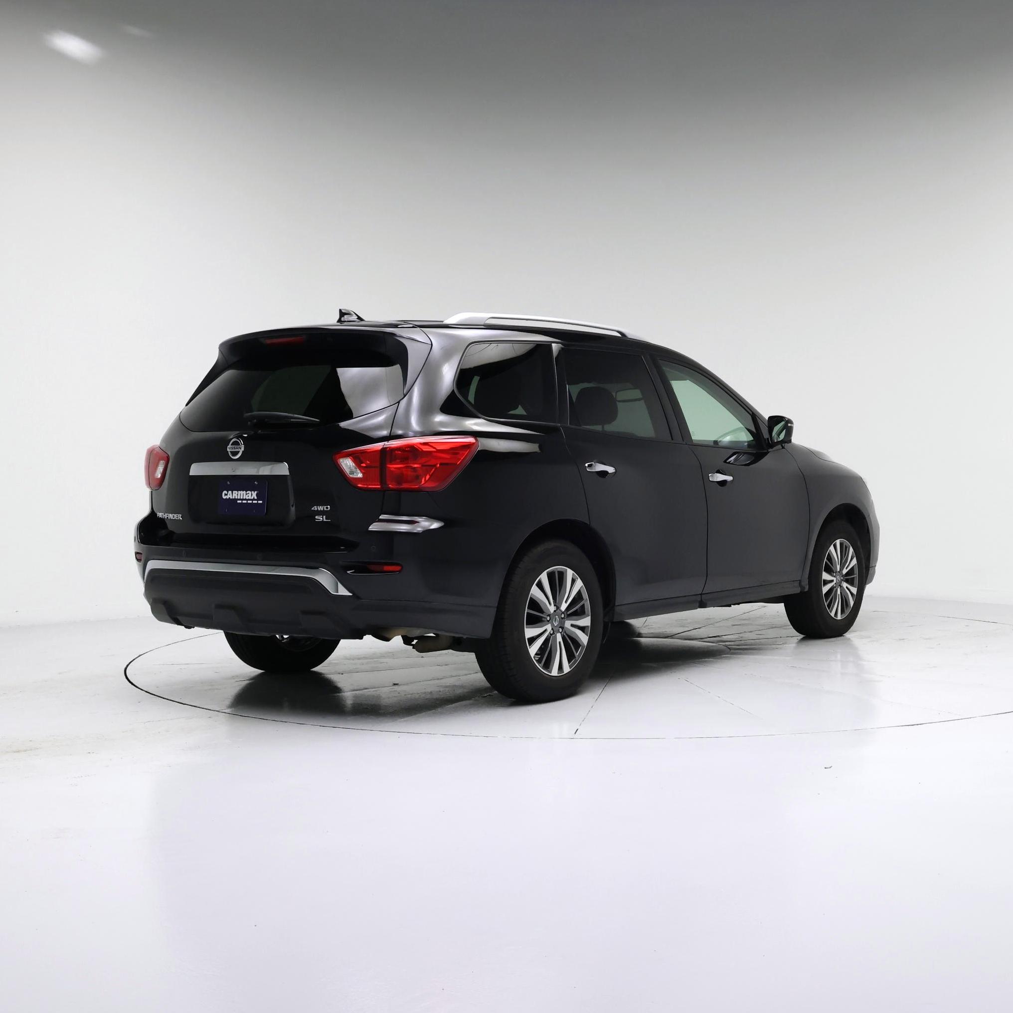 Thumbnail: 2020 Nissan Pathfinder - 8