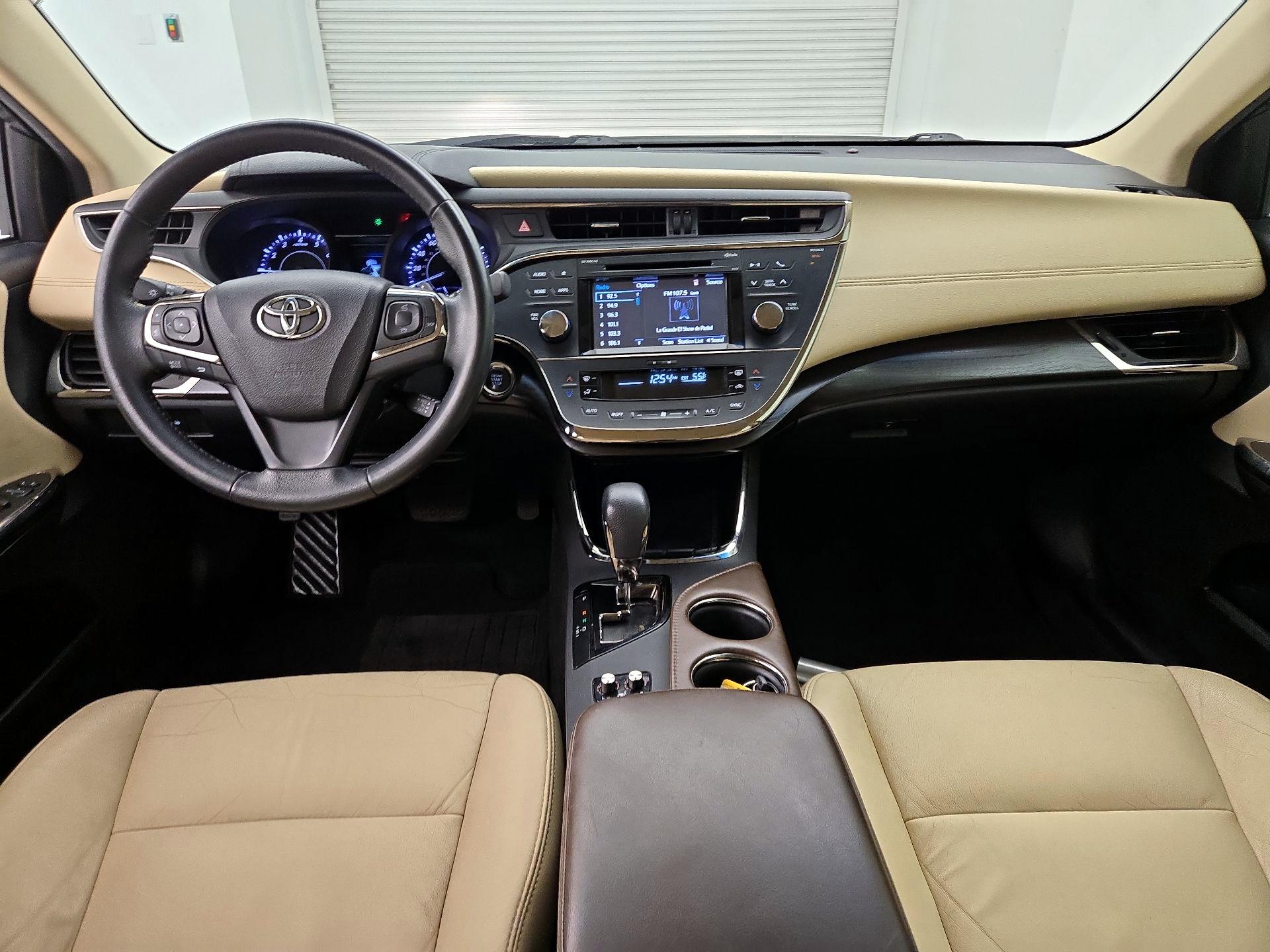 Thumbnail: 2016 Toyota Avalon - 9