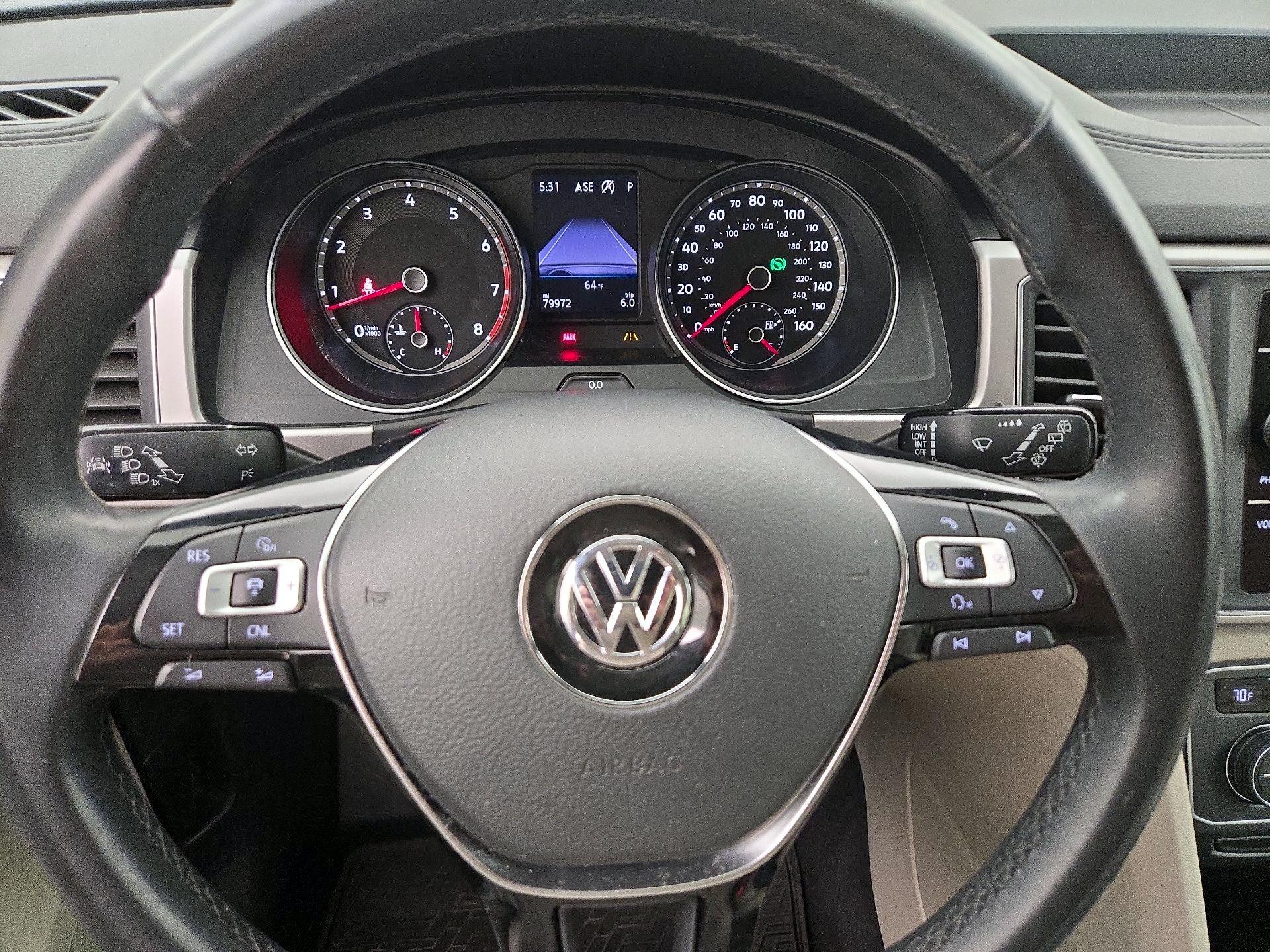 Thumbnail: 2018 Volkswagen Atlas - 10