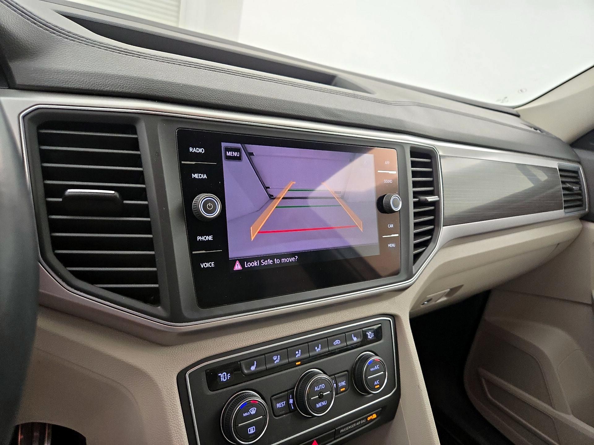 Thumbnail: 2018 Volkswagen Atlas - 14