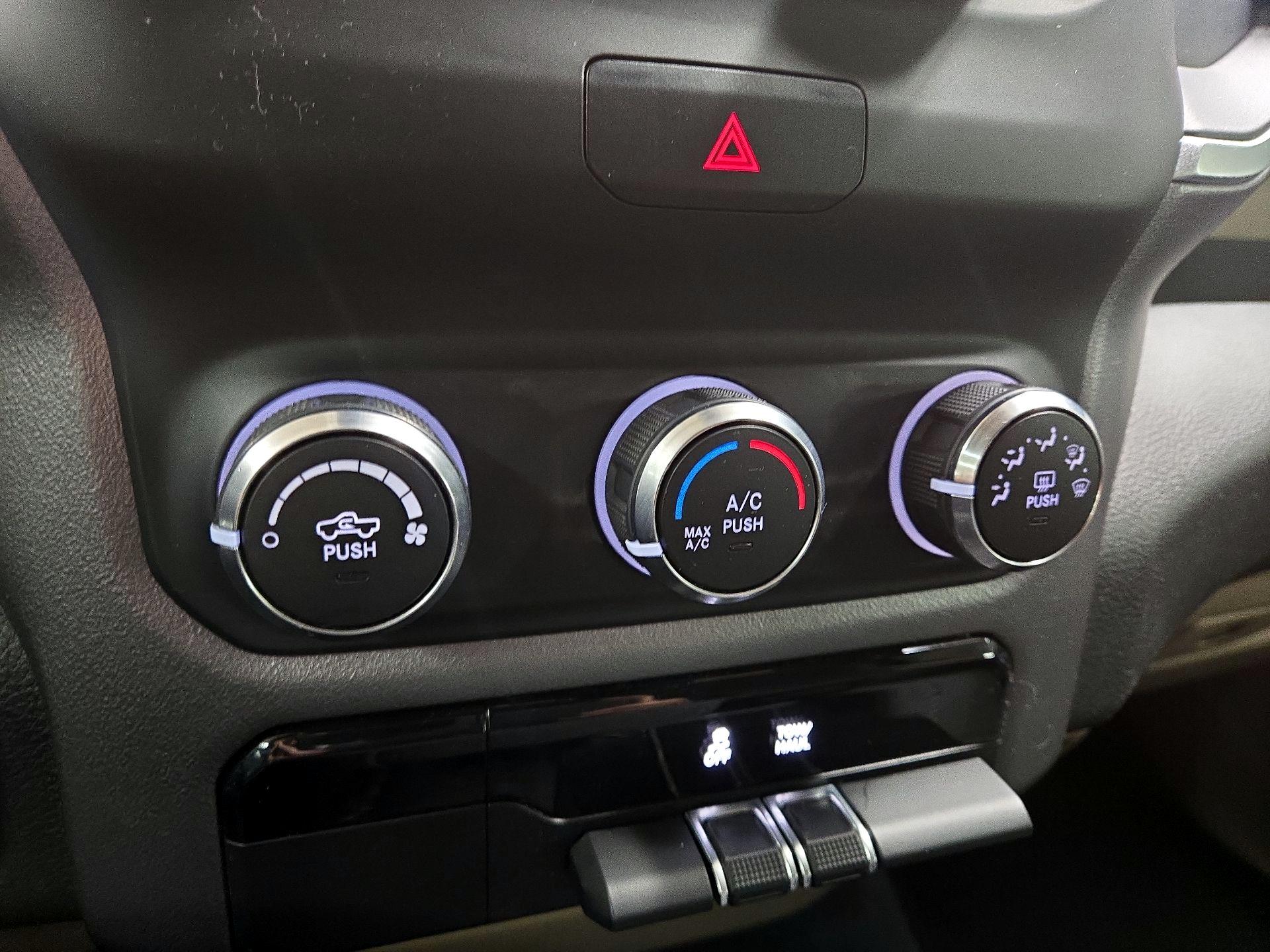Thumbnail: 2019 RAM 1500 - 16