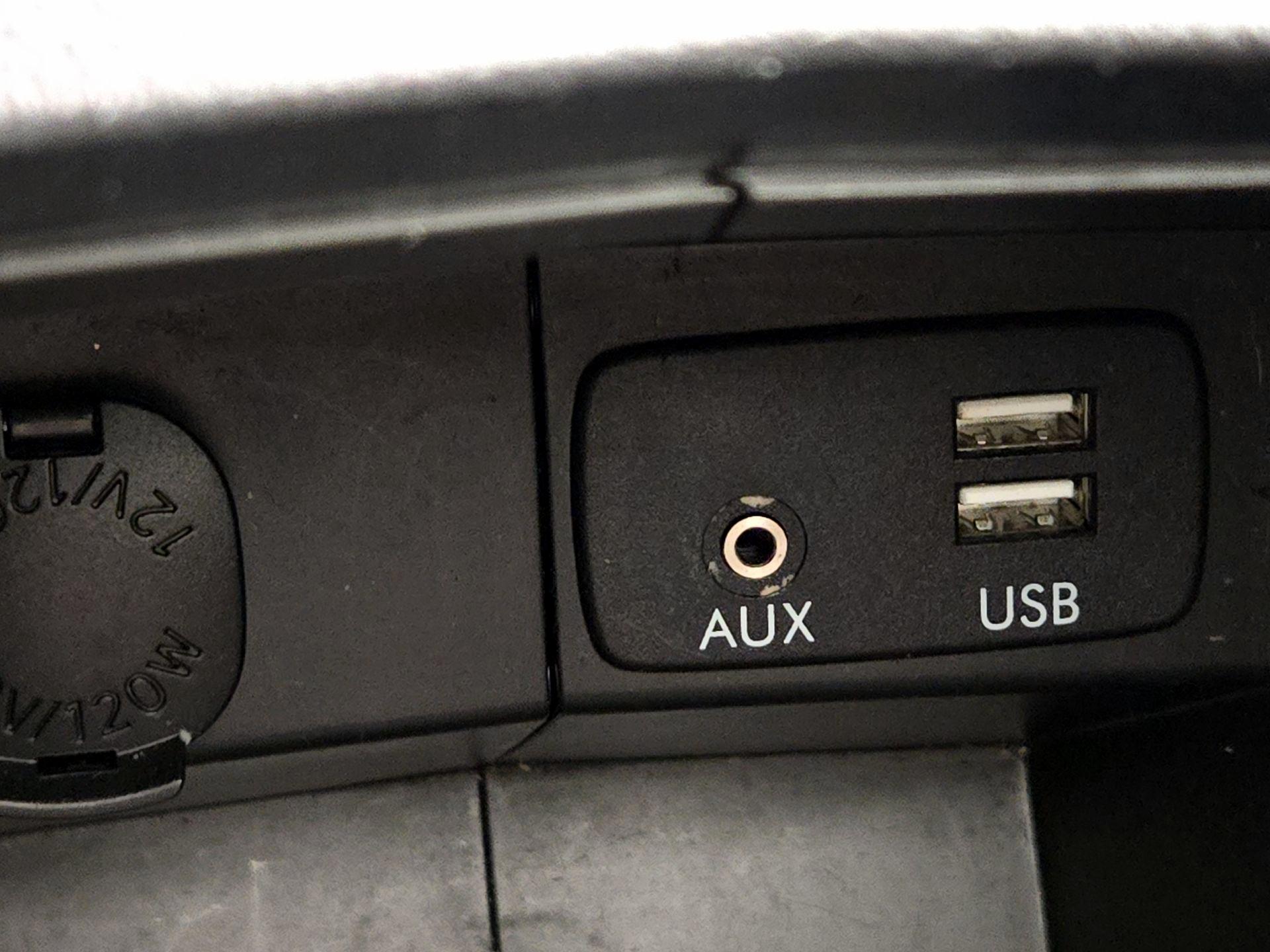 Thumbnail: 2018 Subaru Forester - 18