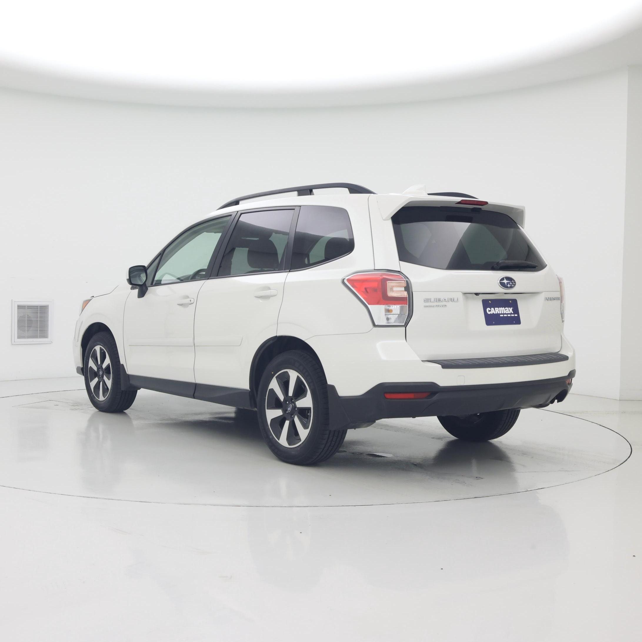 Thumbnail: 2018 Subaru Forester - 2