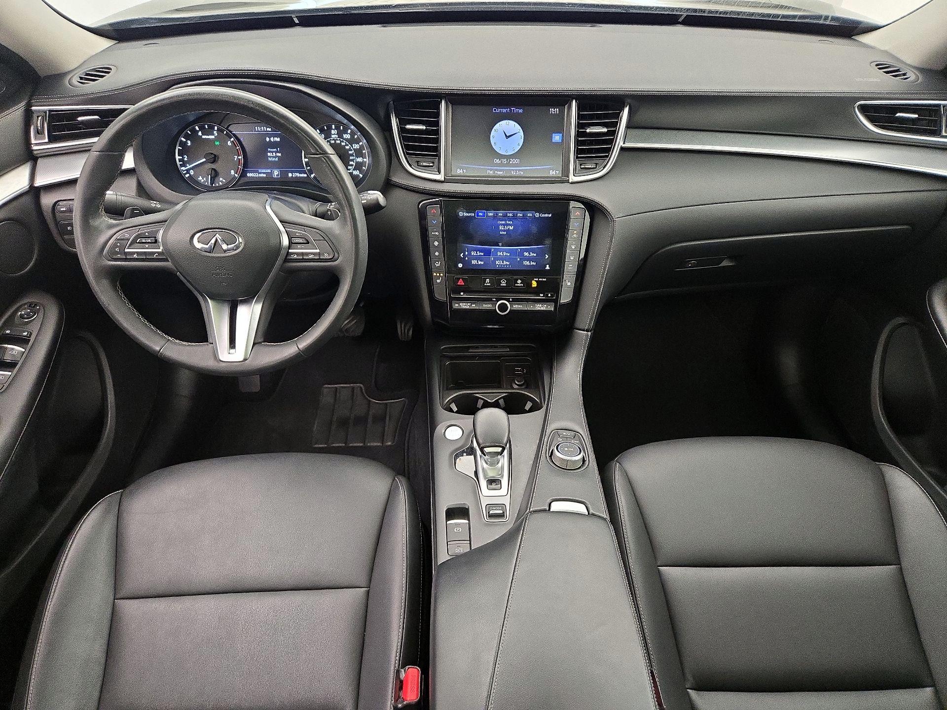 Thumbnail: 2019 INFINITI QX50 - 9