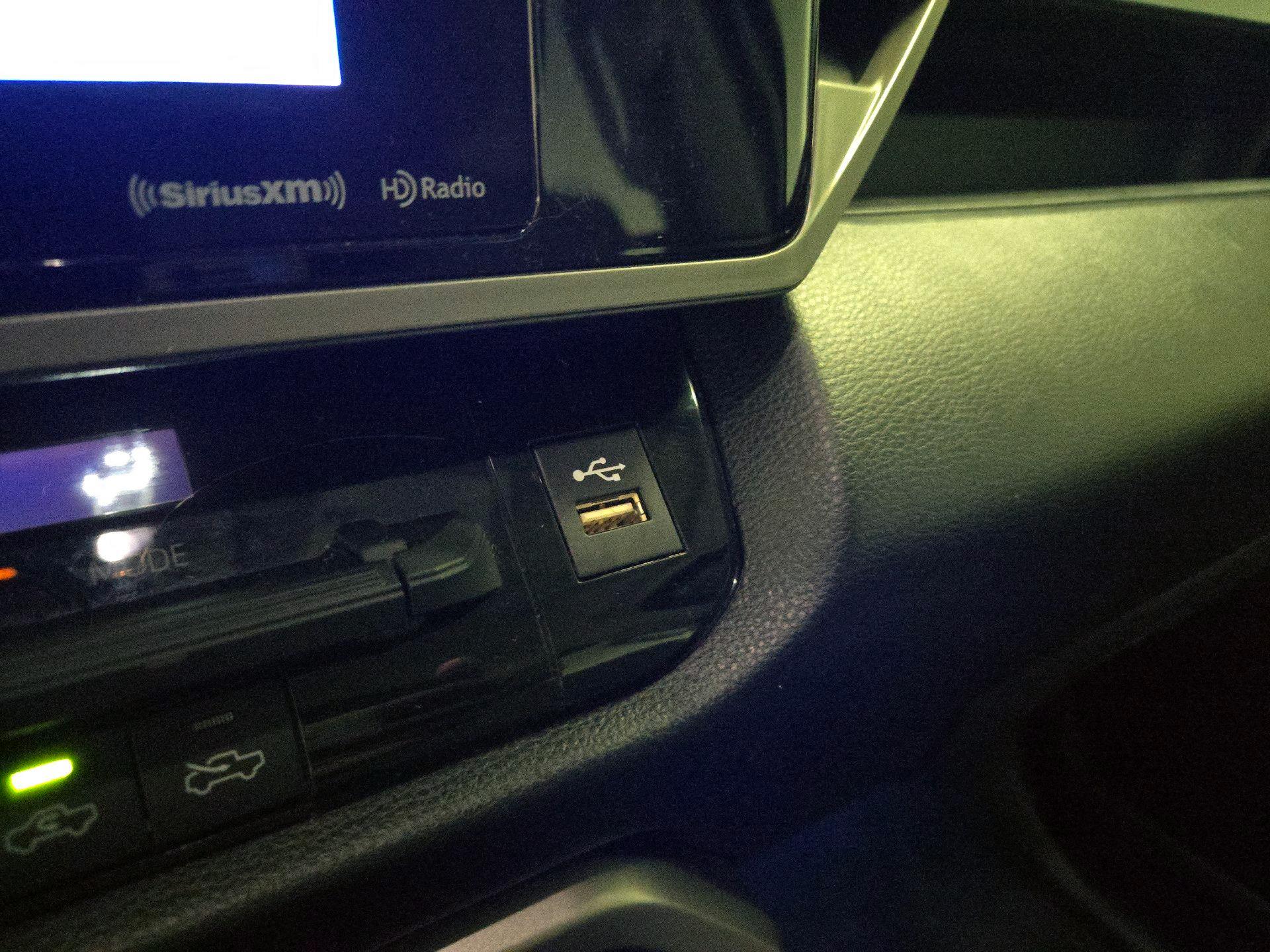 Thumbnail: 2024 Toyota Tundra - 18