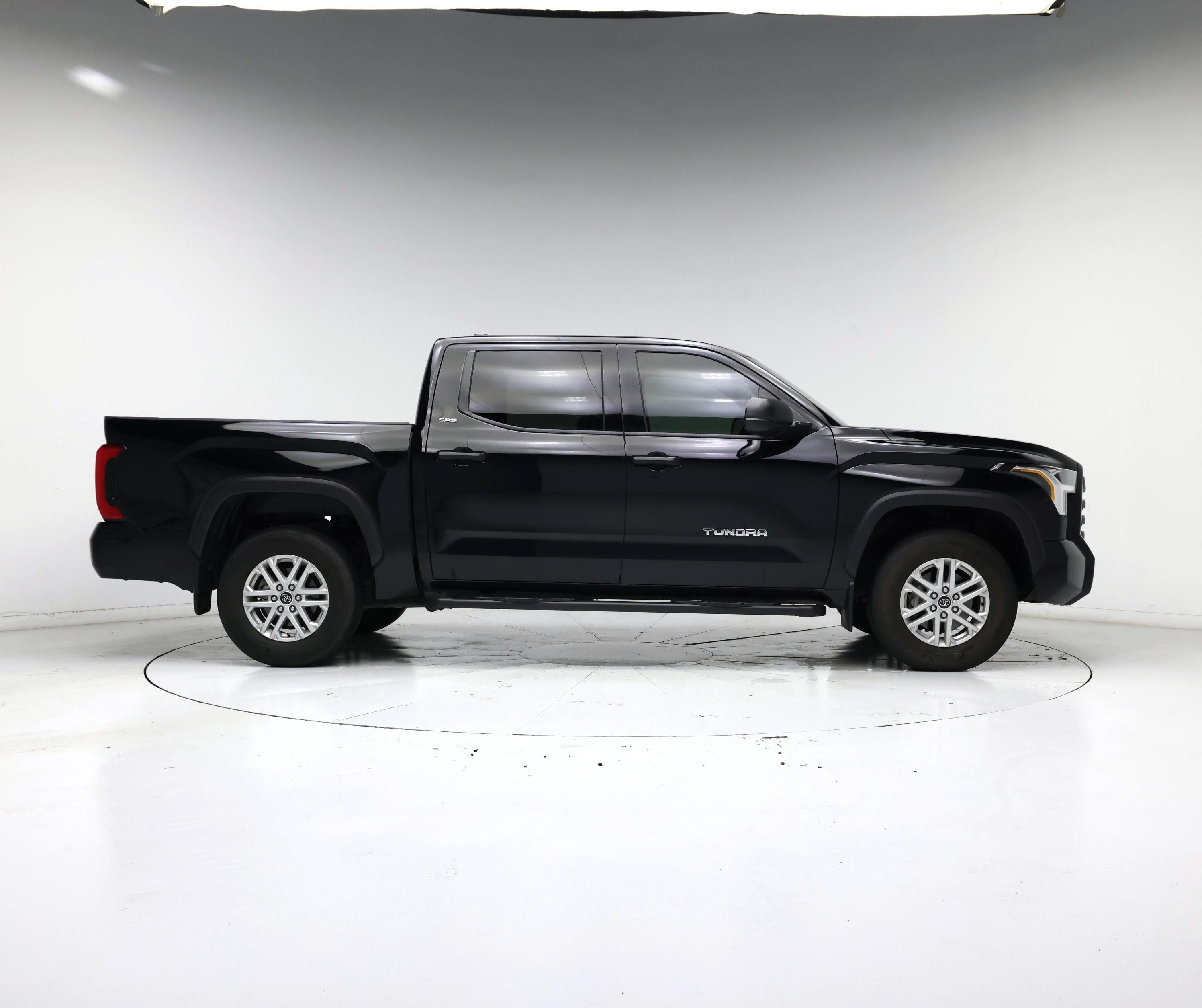 Thumbnail: 2024 Toyota Tundra - 7