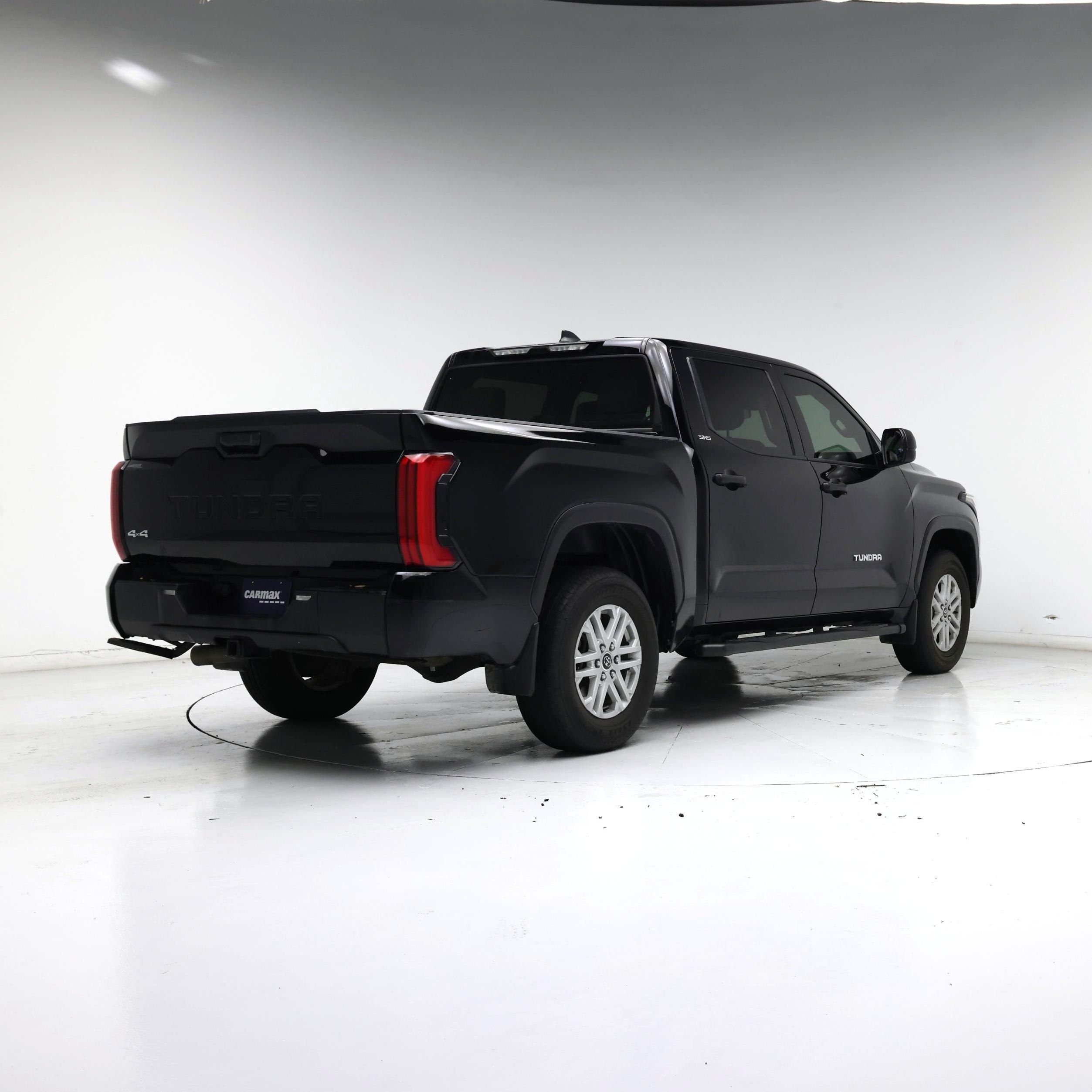 Thumbnail: 2024 Toyota Tundra - 8