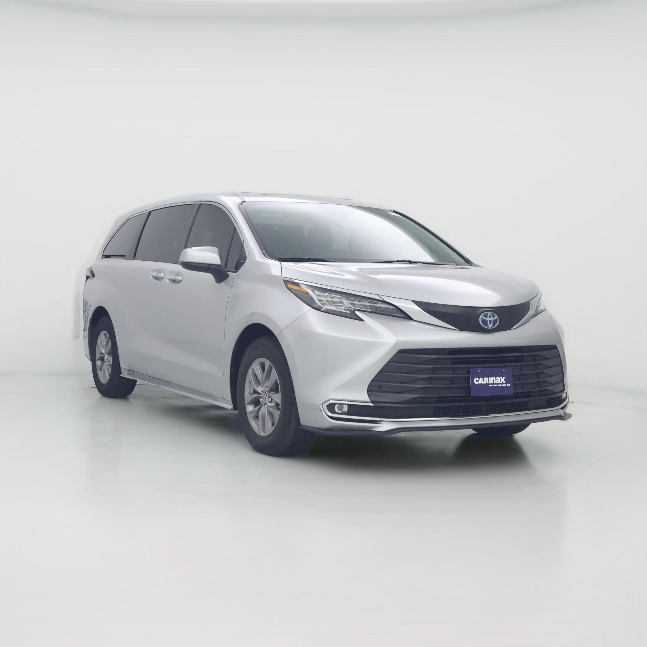 Thumbnail: 2022 Toyota Sienna - 1