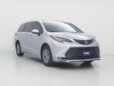 2022 Toyota Sienna Hybrid XLE