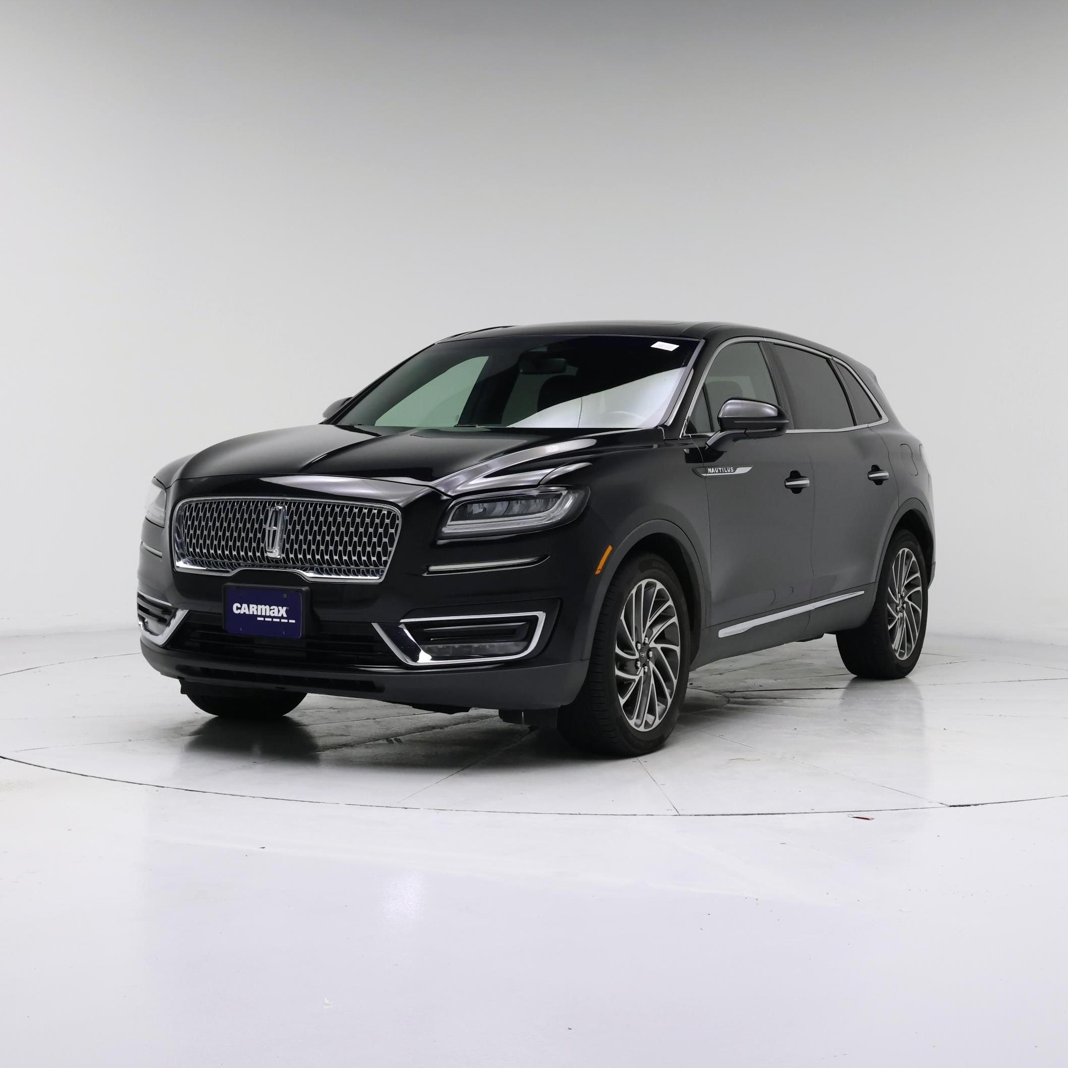 Thumbnail: 2019 Lincoln Nautilus - 4