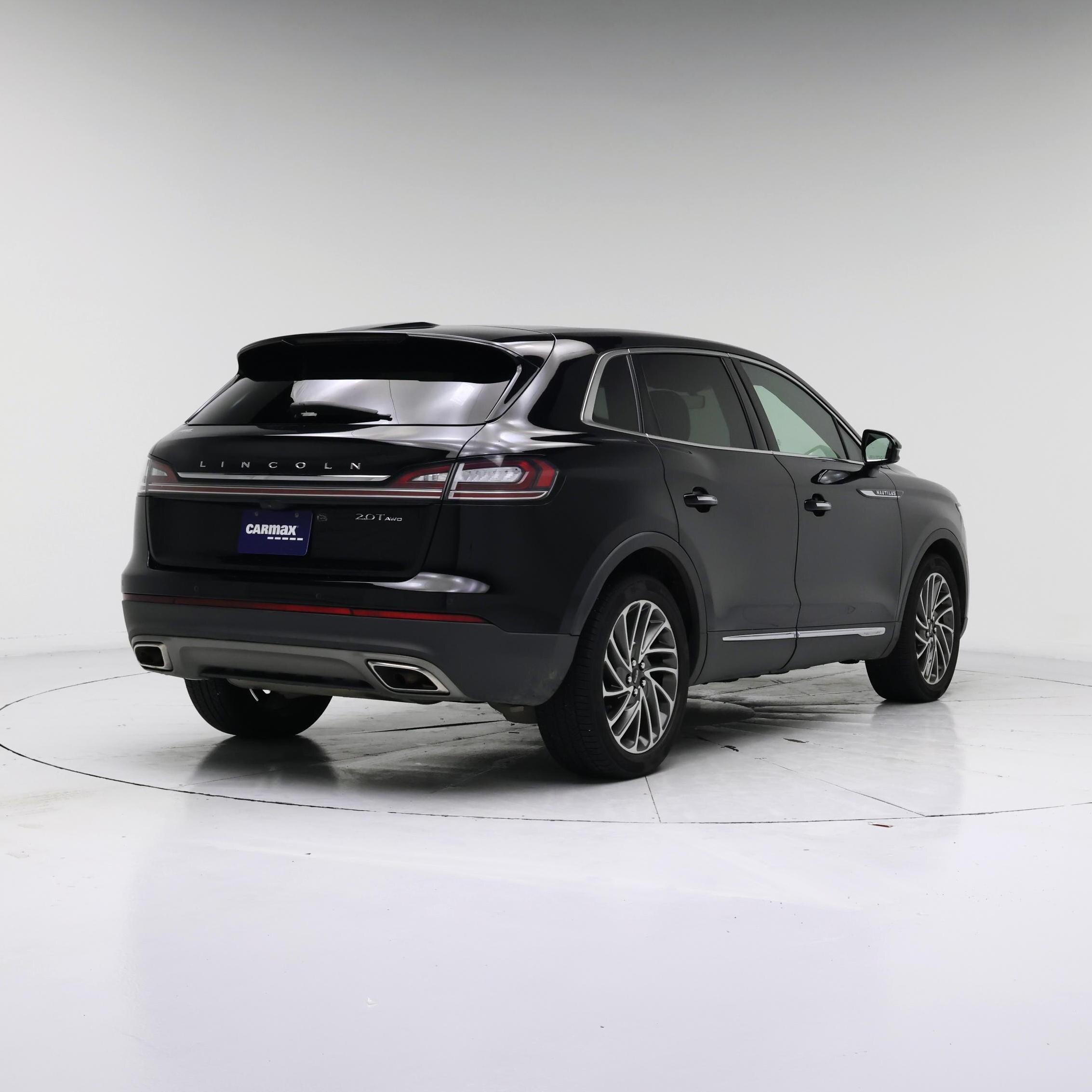 Thumbnail: 2019 Lincoln Nautilus - 8