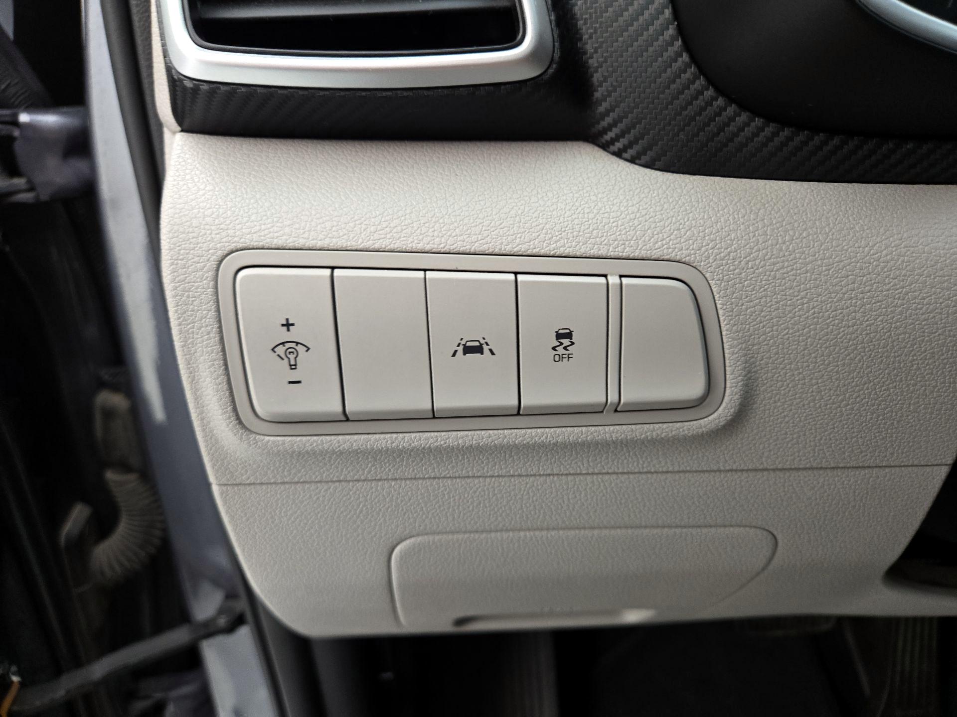 Thumbnail: 2021 Hyundai Tucson - 13