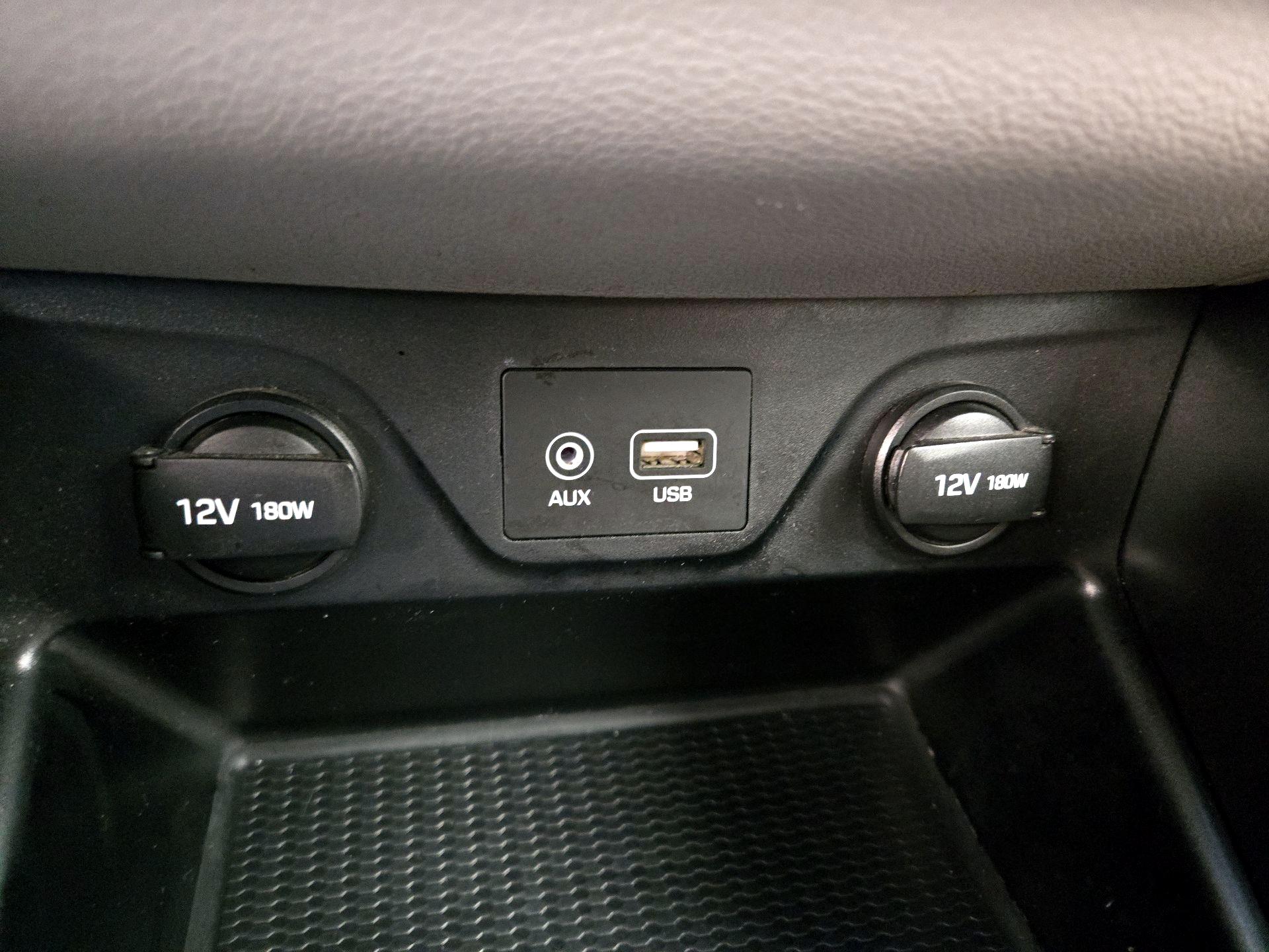 Thumbnail: 2021 Hyundai Tucson - 18