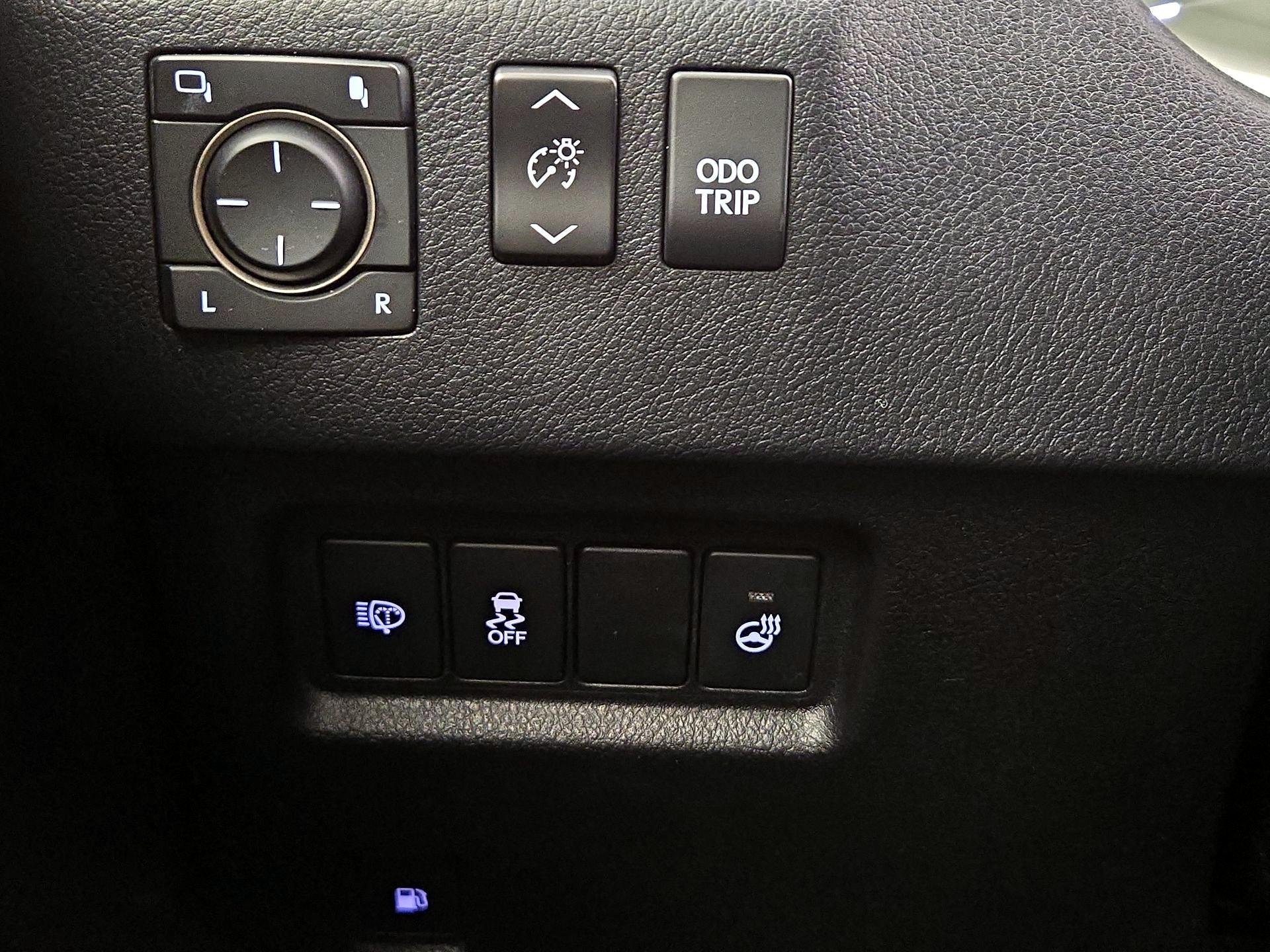 Thumbnail: 2018 Lexus GX - 13