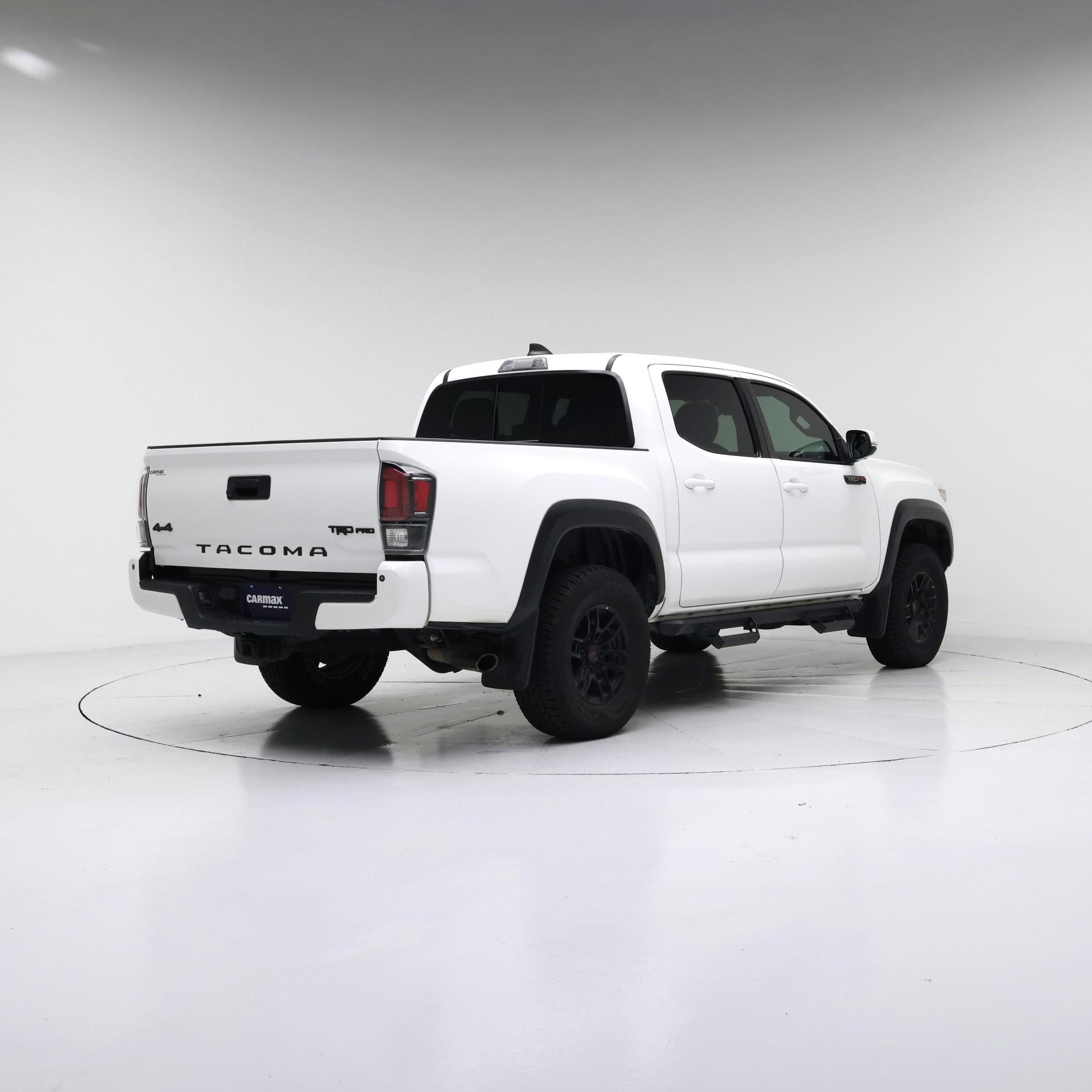 Thumbnail: 2021 Toyota Tacoma - 8