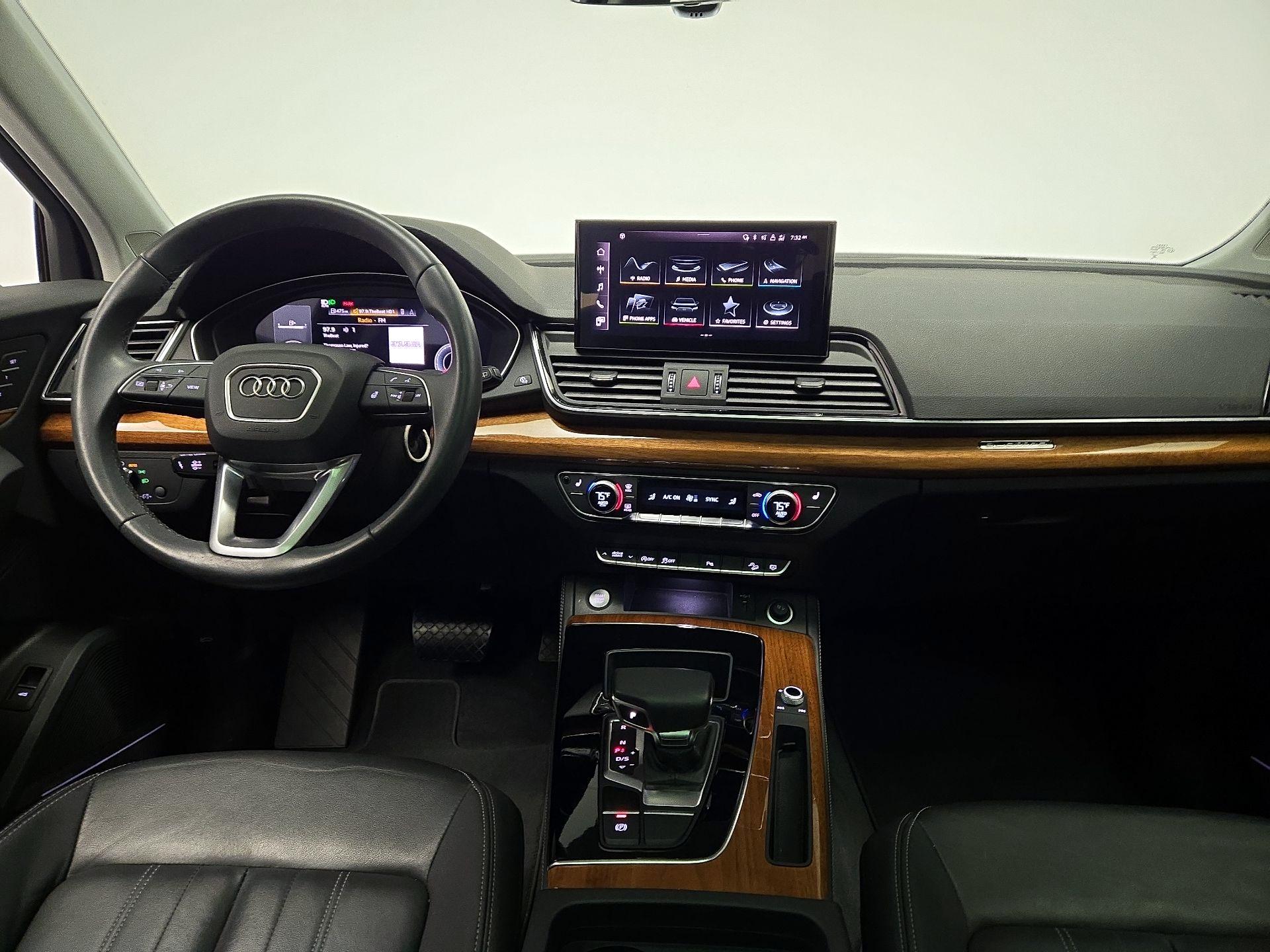 Thumbnail: 2023 Audi Q5 - 9