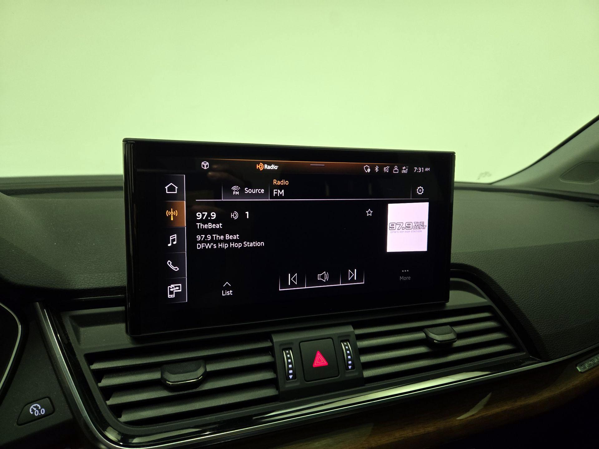 Thumbnail: 2023 Audi Q5 - 15