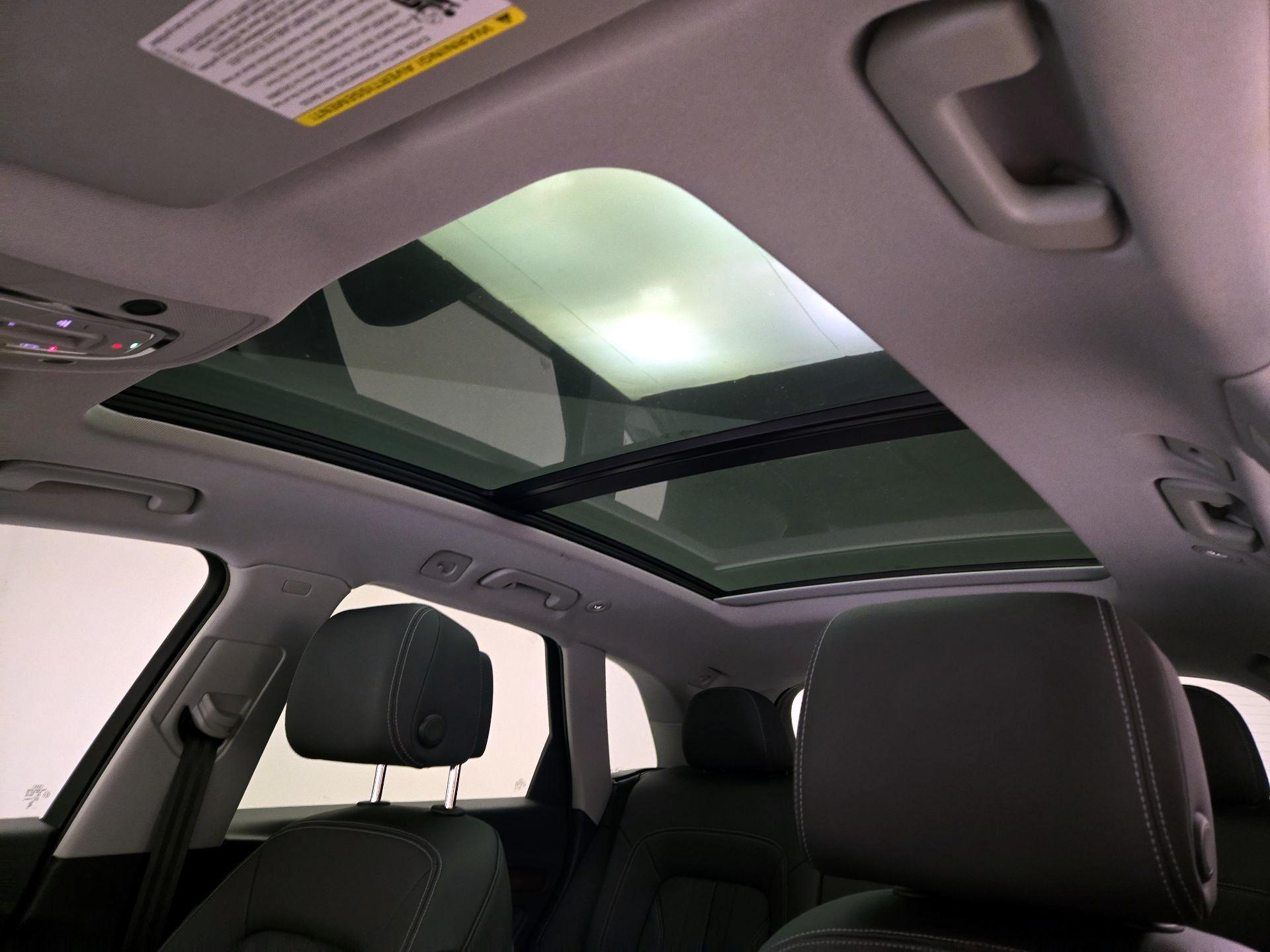 Thumbnail: 2023 Audi Q5 - 19