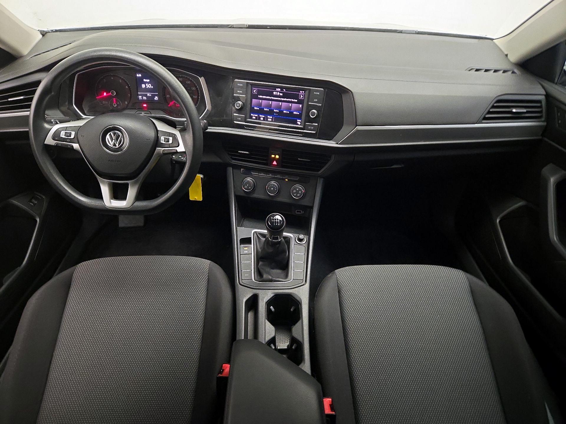 Thumbnail: 2019 Volkswagen Jetta - 9