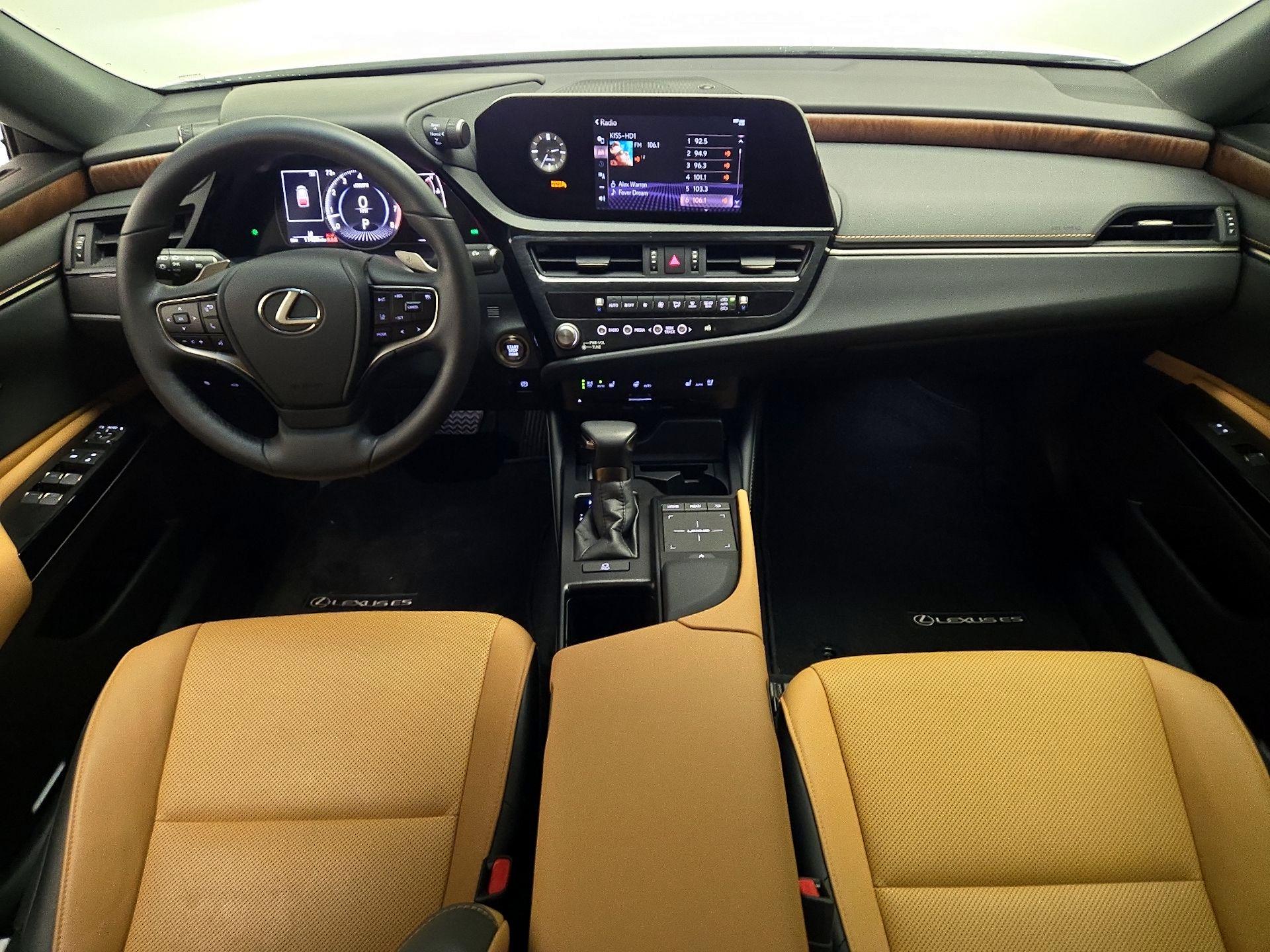 Thumbnail: 2022 Lexus ES - 9