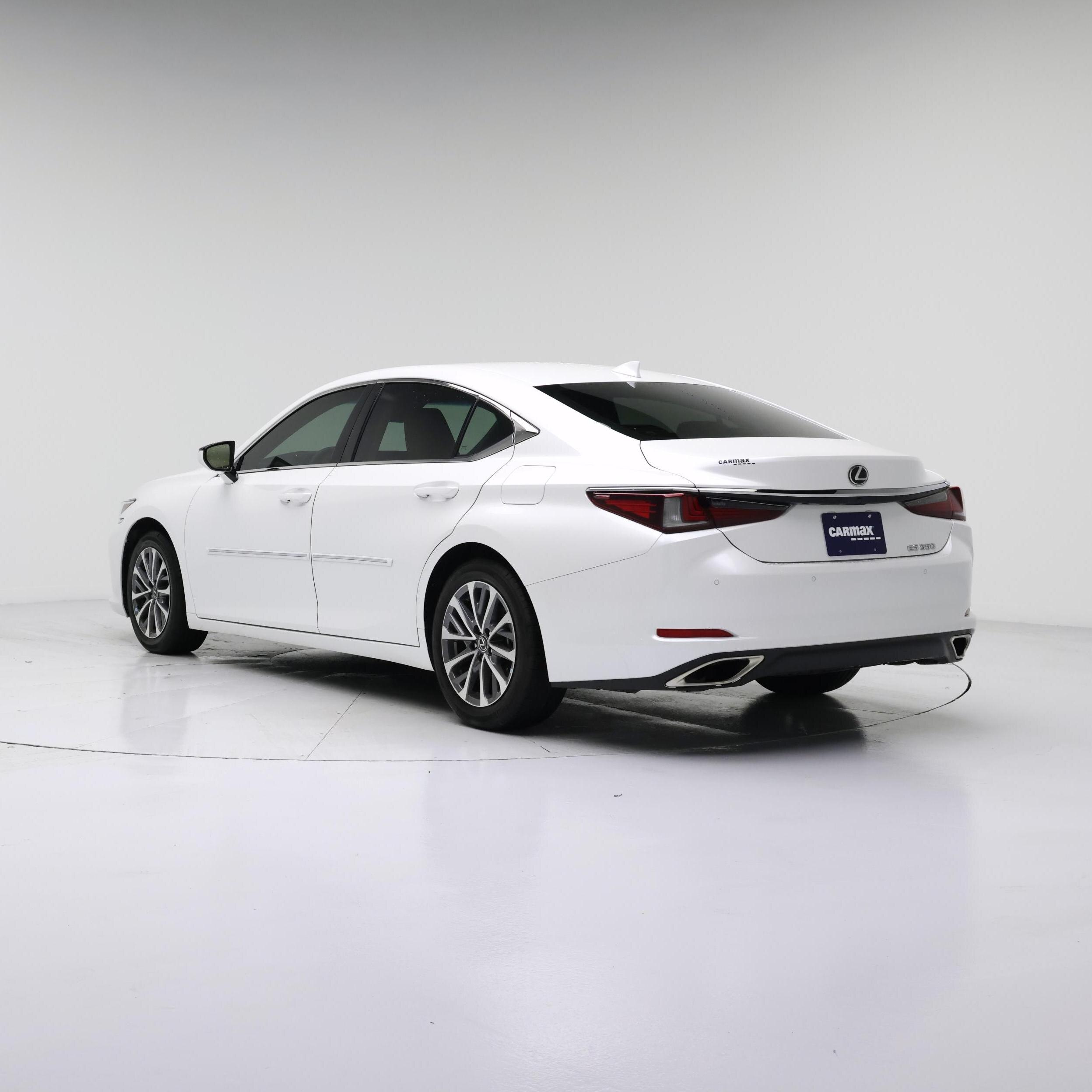 Thumbnail: 2022 Lexus ES - 2