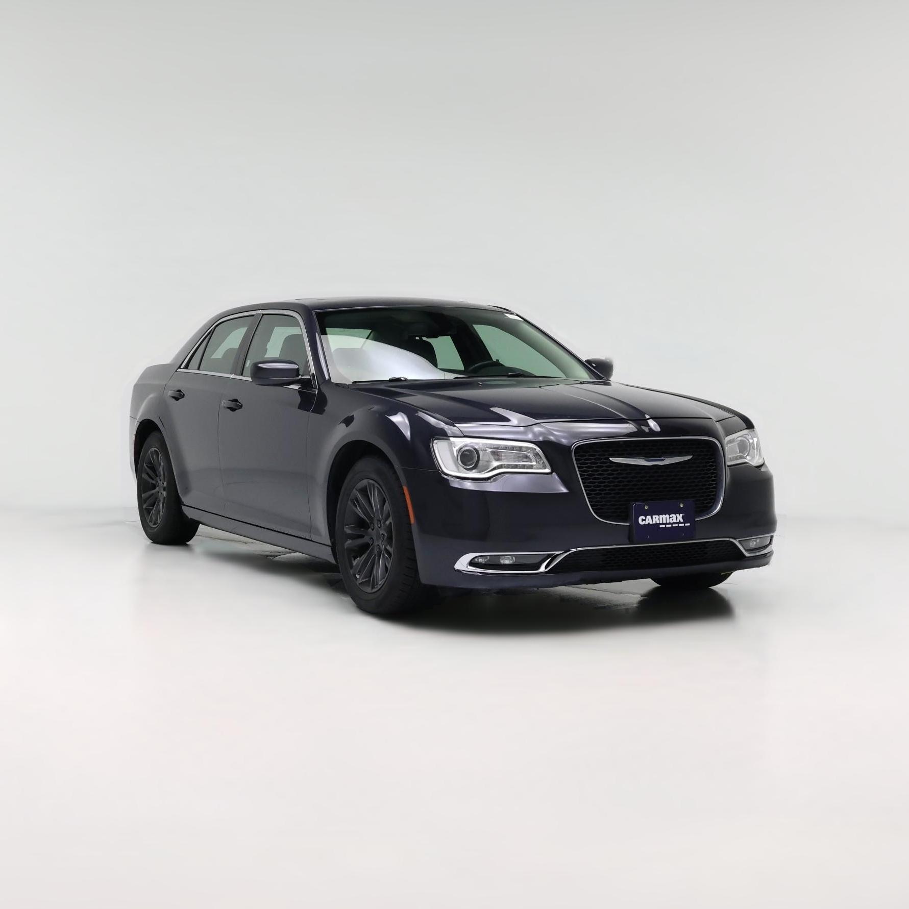 Thumbnail: 2018 Chrysler 300 - 1