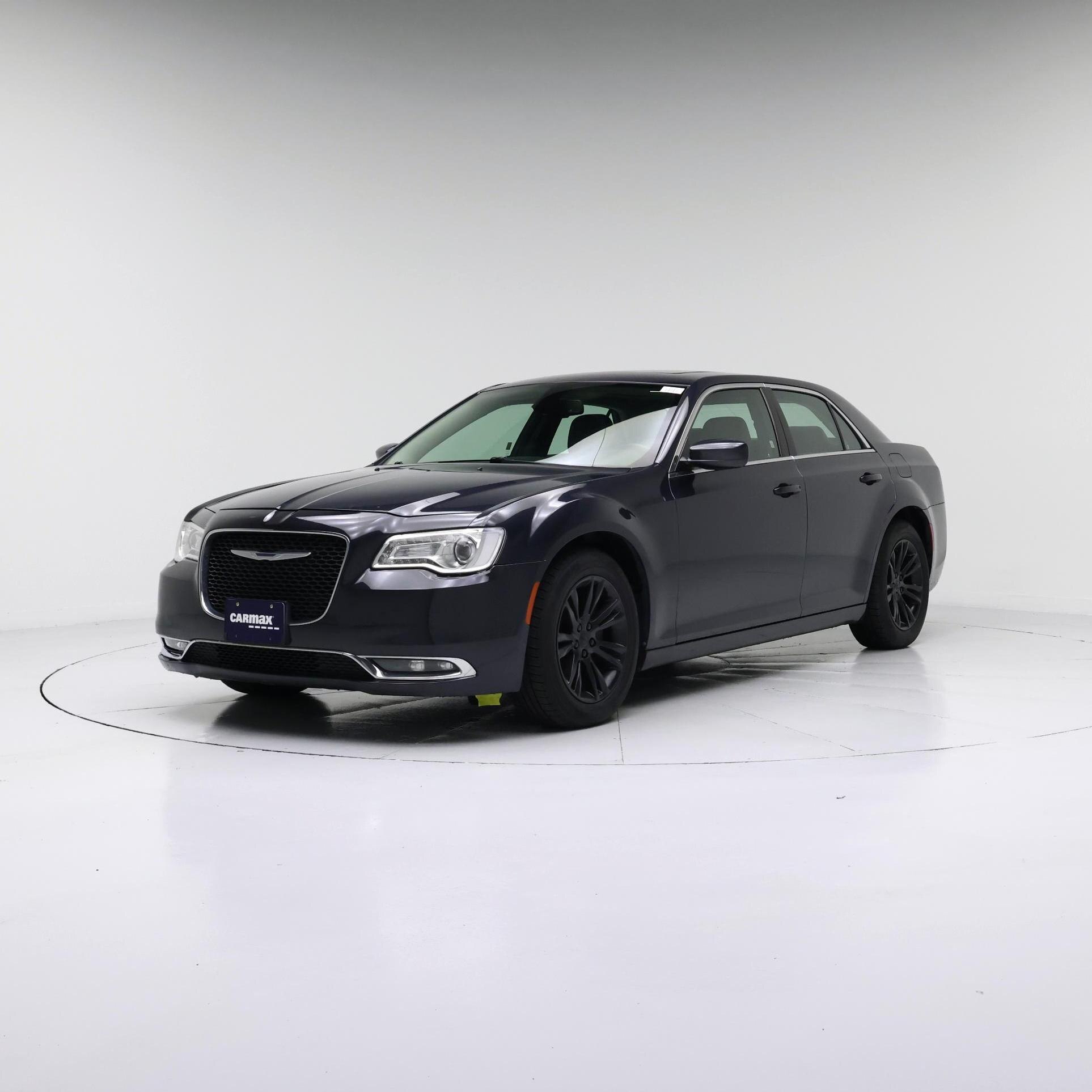 Thumbnail: 2018 Chrysler 300 - 4