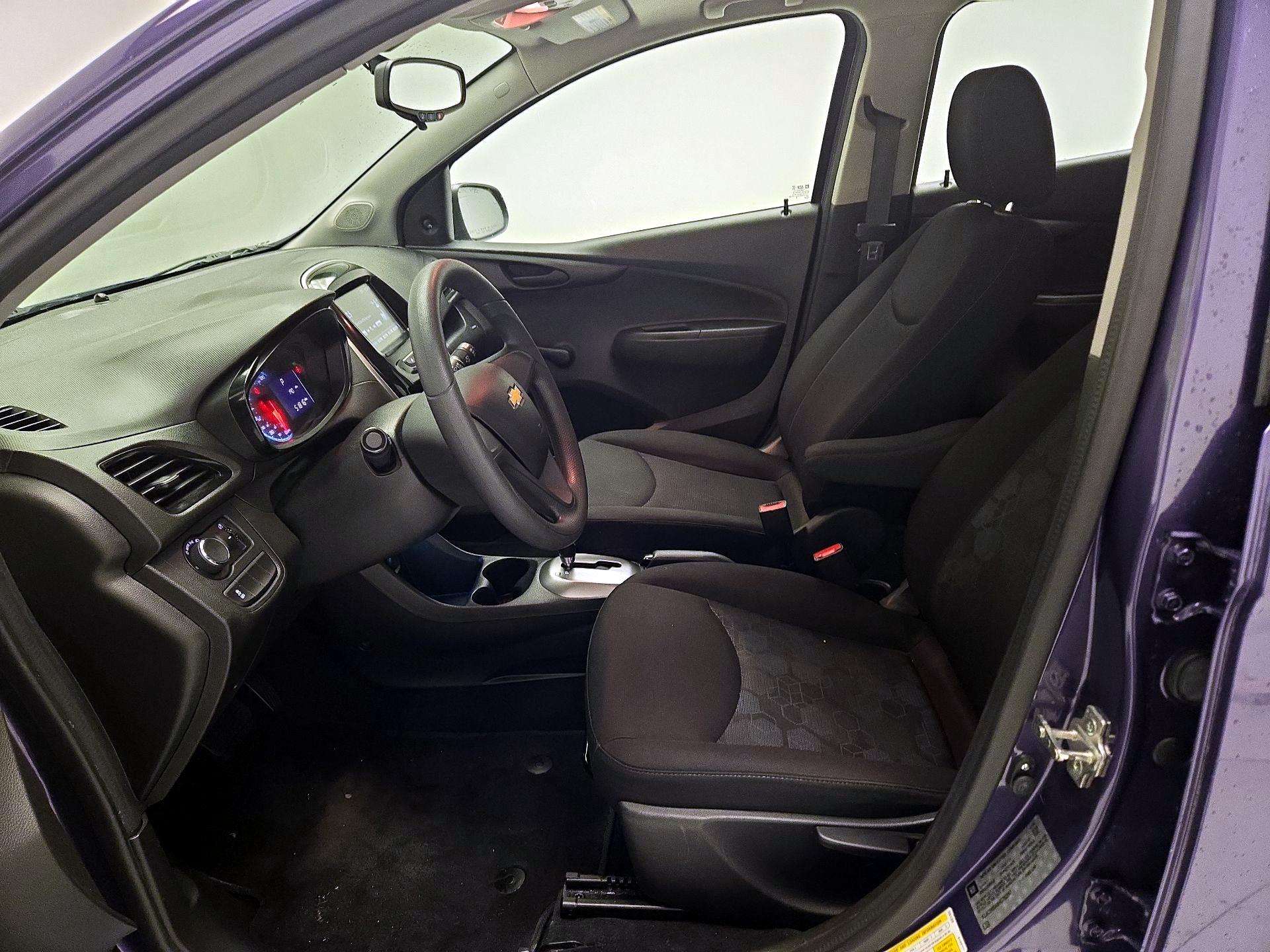 Thumbnail: 2017 Chevrolet Spark - 11