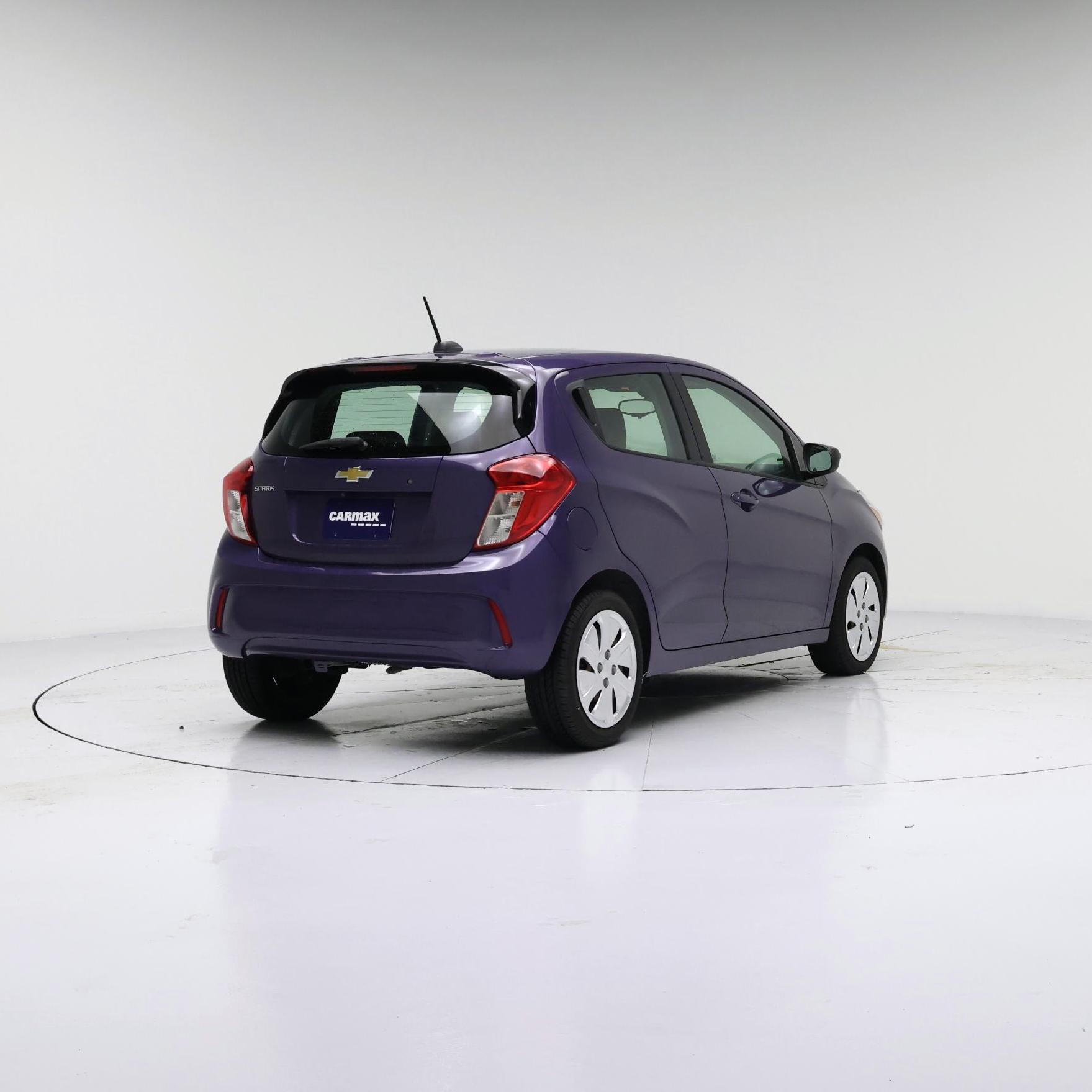 Thumbnail: 2017 Chevrolet Spark - 4