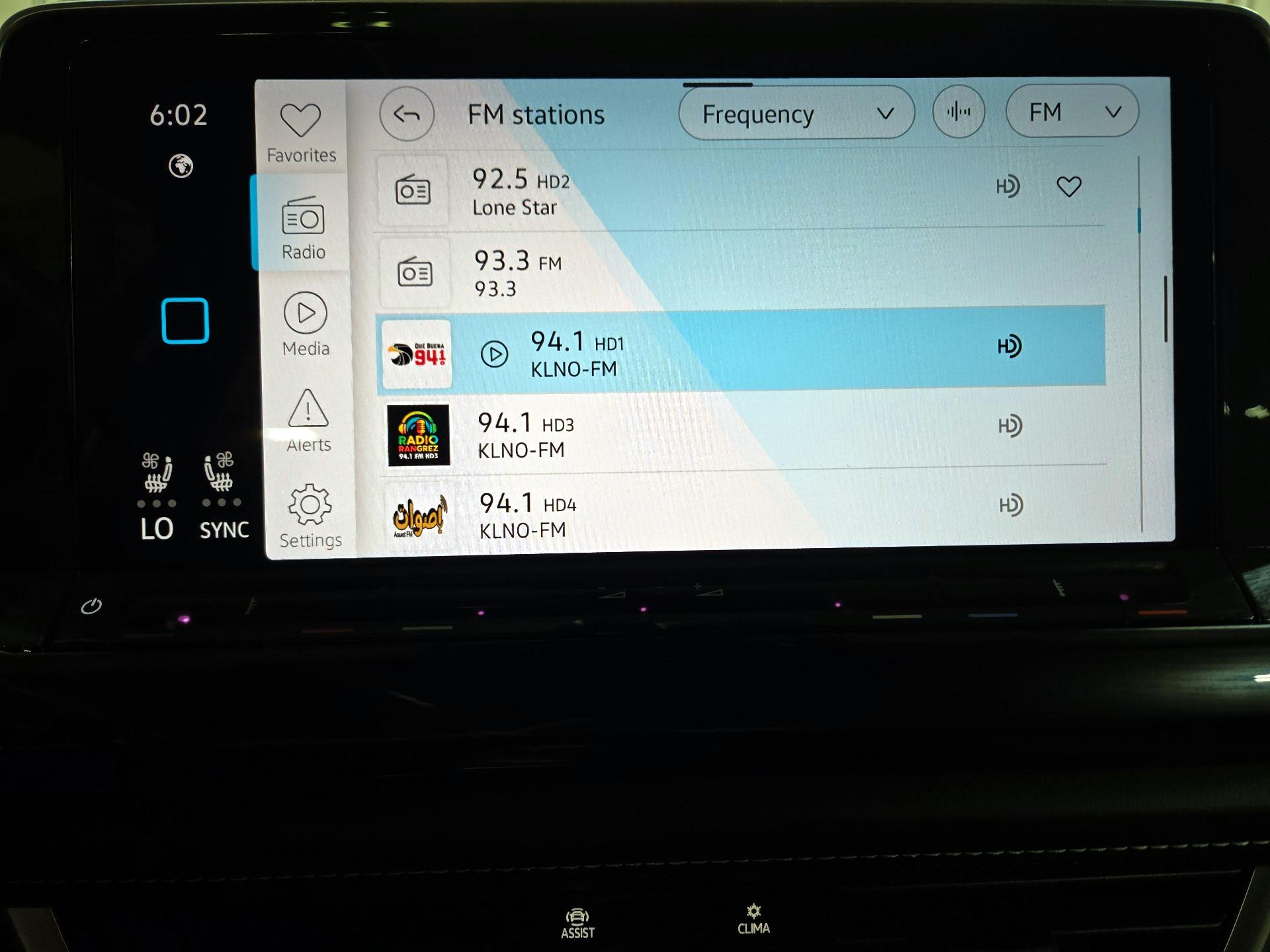 Thumbnail: 2024 Volkswagen Atlas - 14