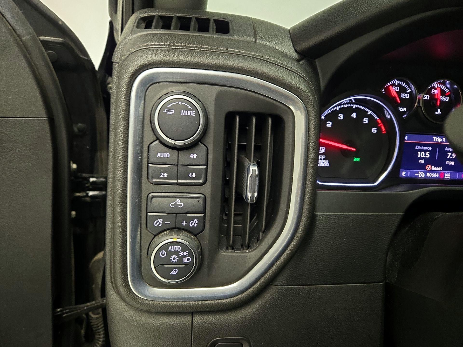 Thumbnail: 2022 Chevrolet Silverado 1500 - 13