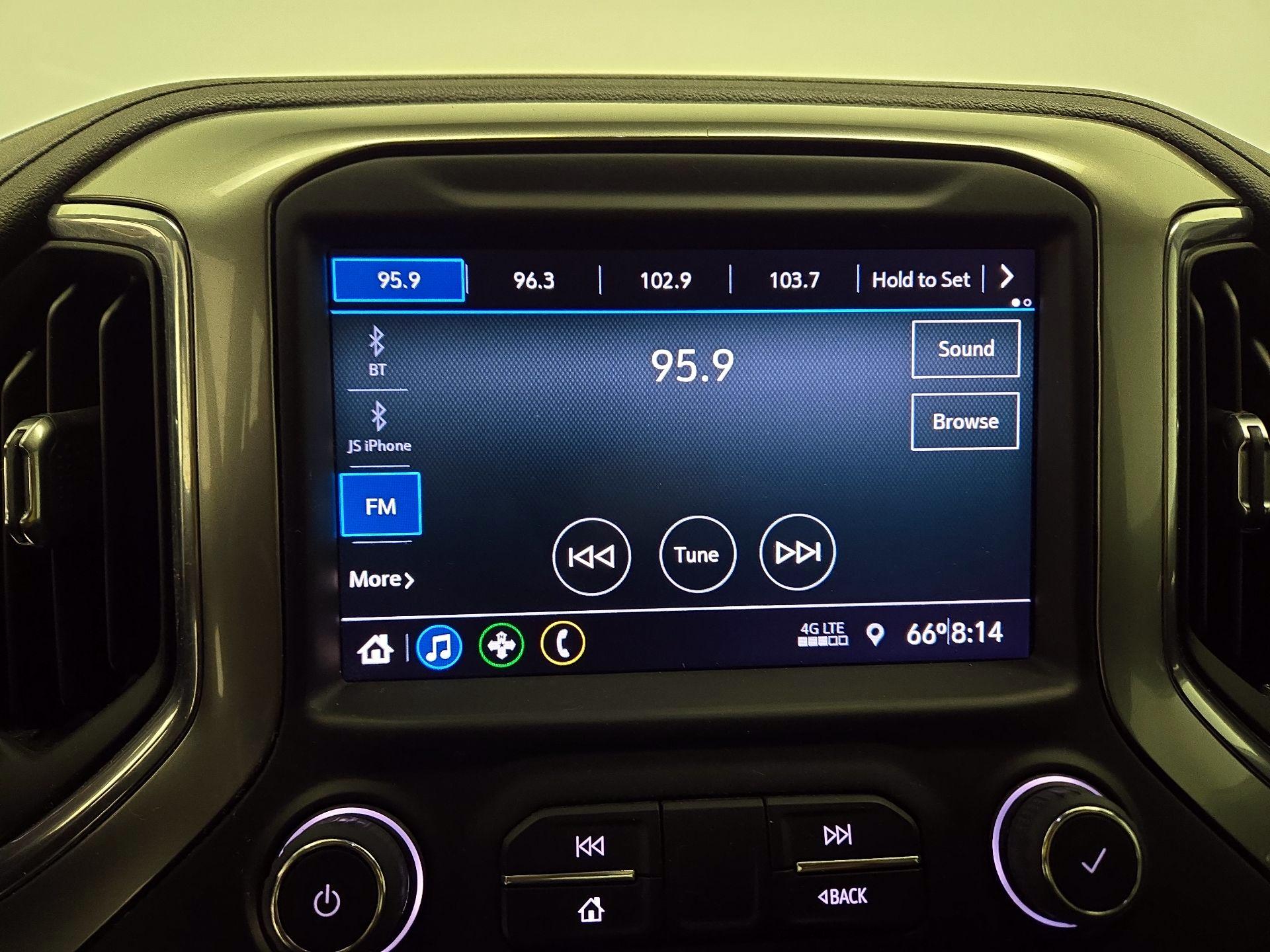 Thumbnail: 2022 Chevrolet Silverado 1500 - 15