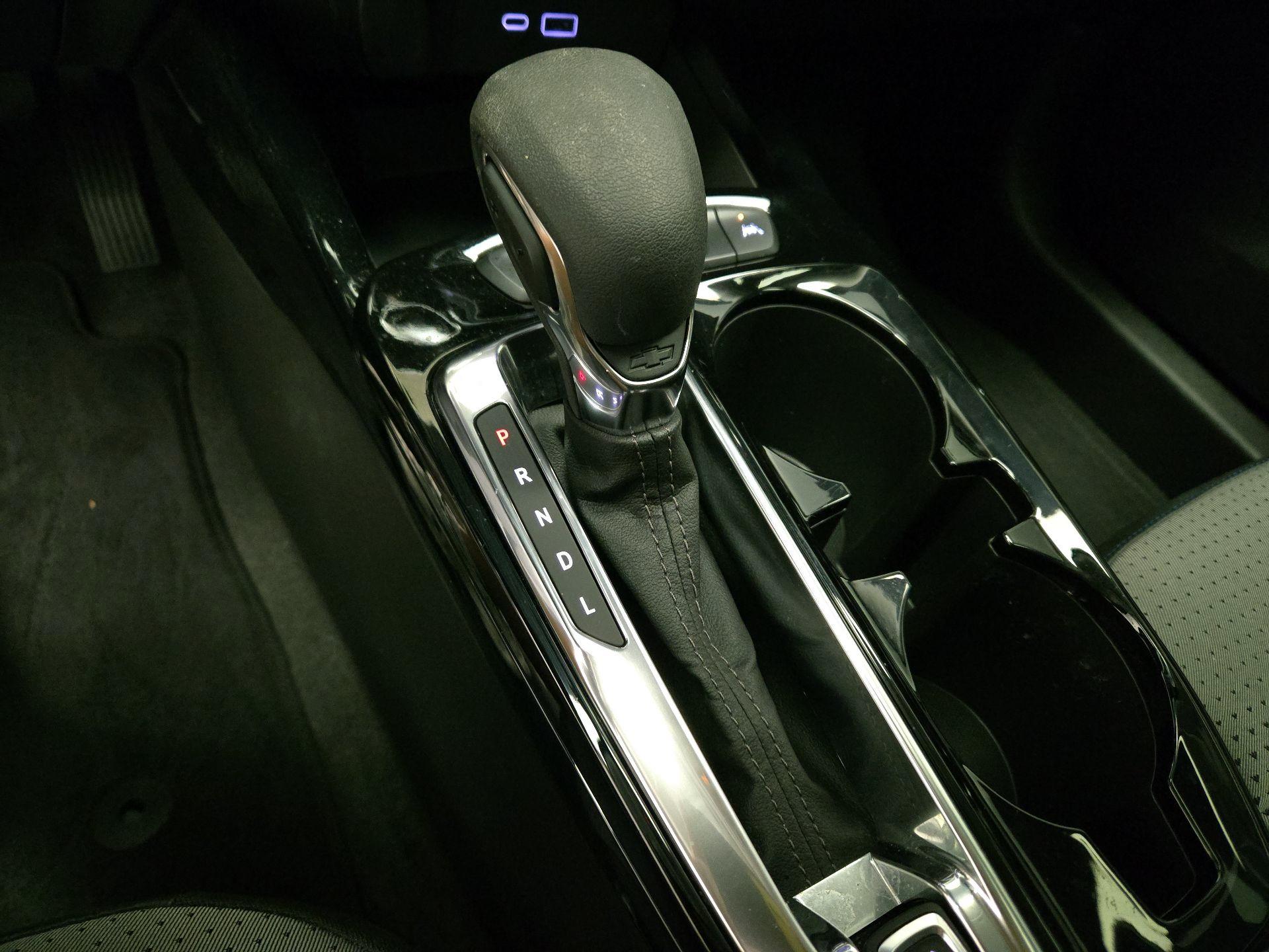 Thumbnail: 2025 Chevrolet Trax - 17