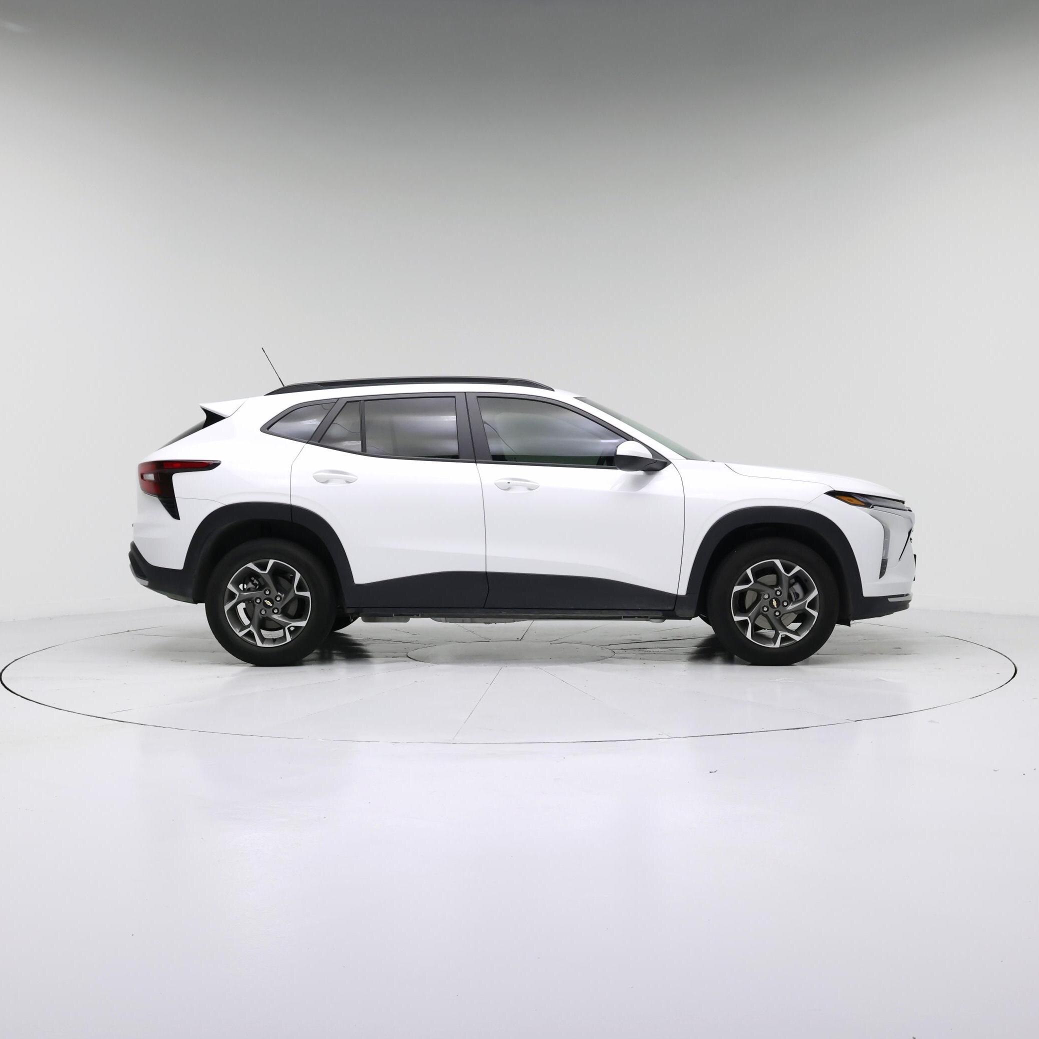 Thumbnail: 2025 Chevrolet Trax - 7